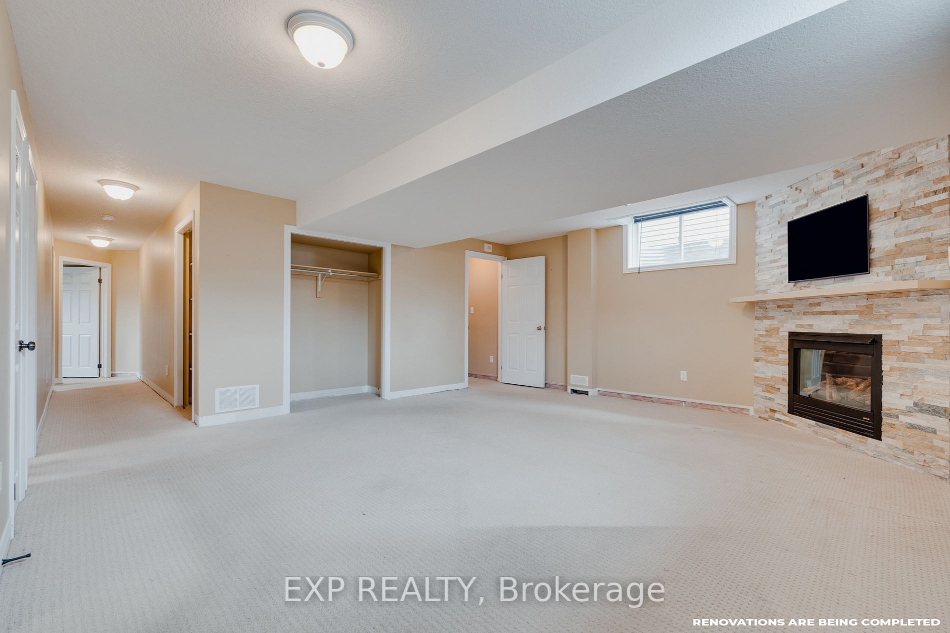 1 Carere Crescent