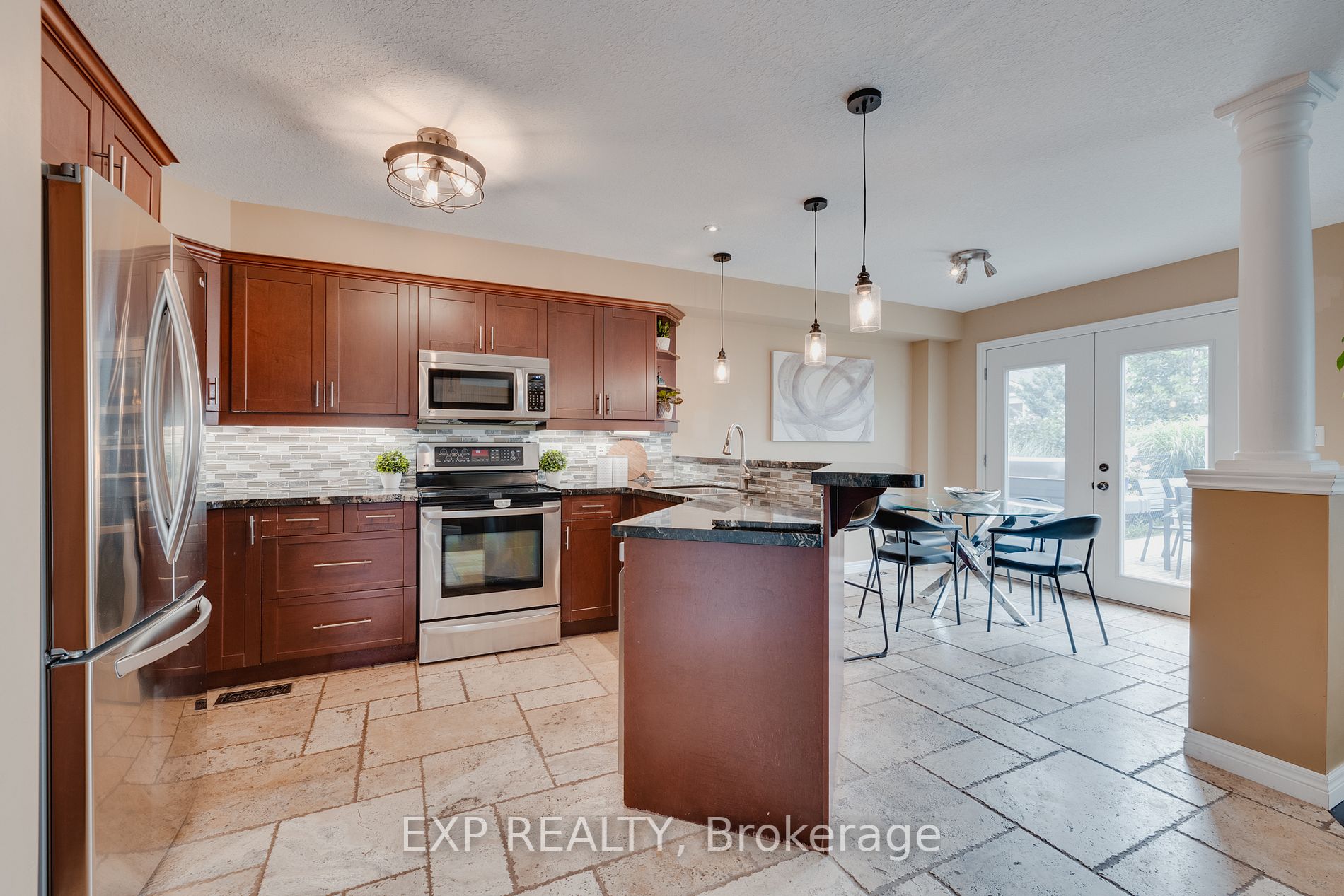 1 Carere Crescent