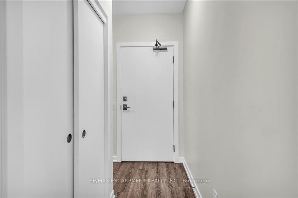 40 Esplanade Lane, #301