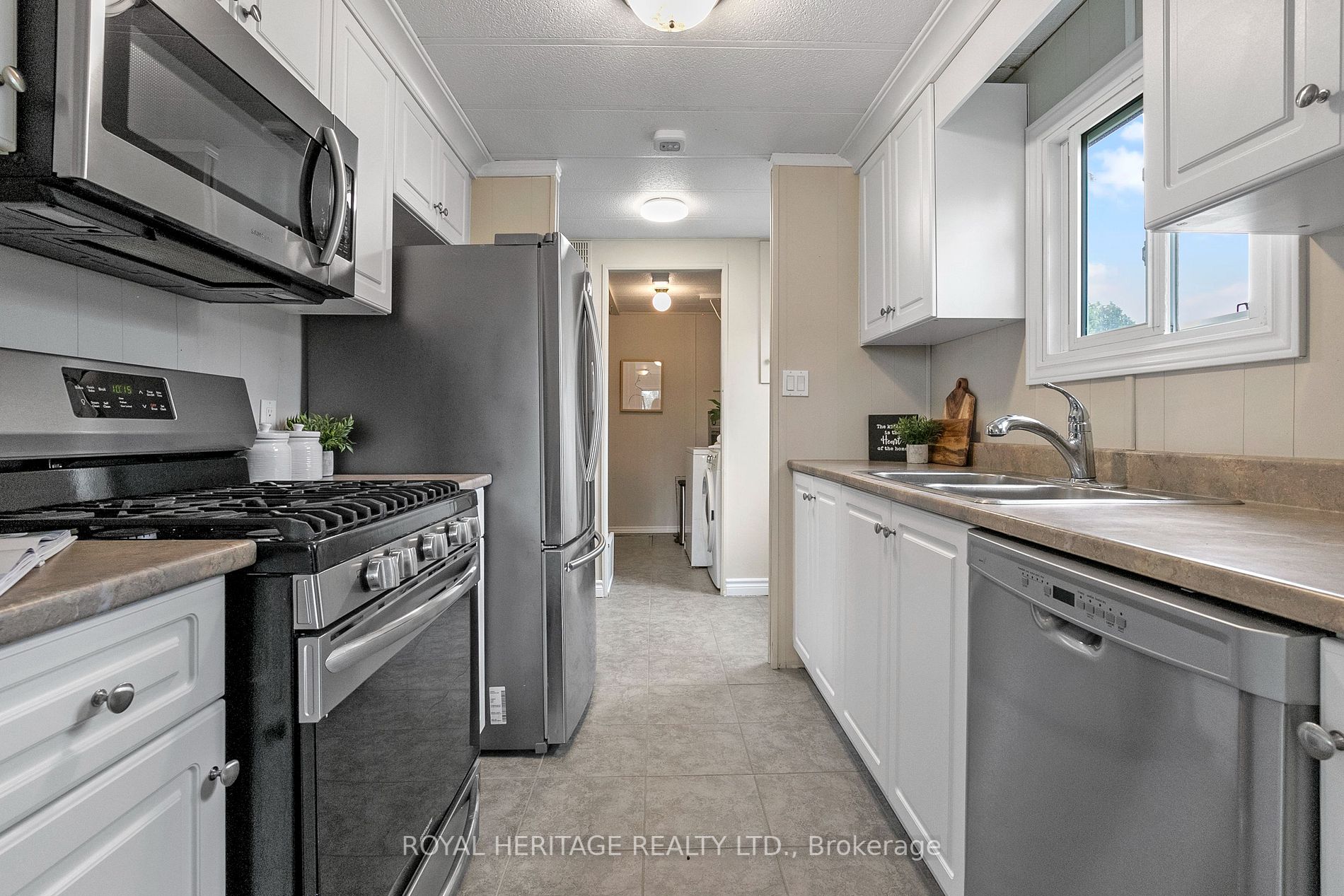 4 Fenelon Way