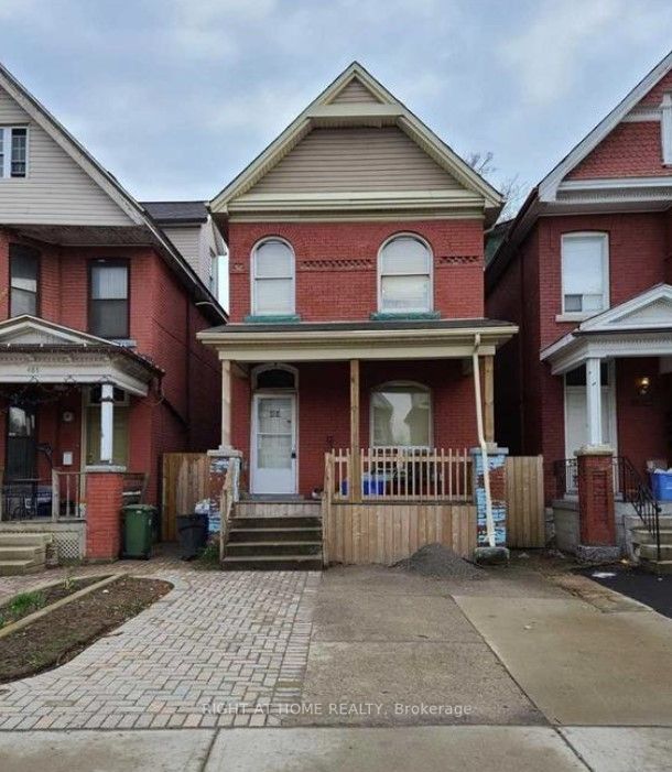 484 King William St