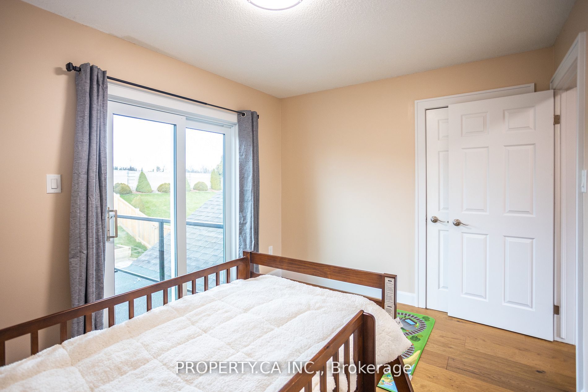 18 Sable Dr