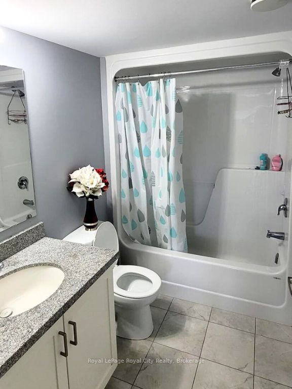64 Frederick Dr, #303