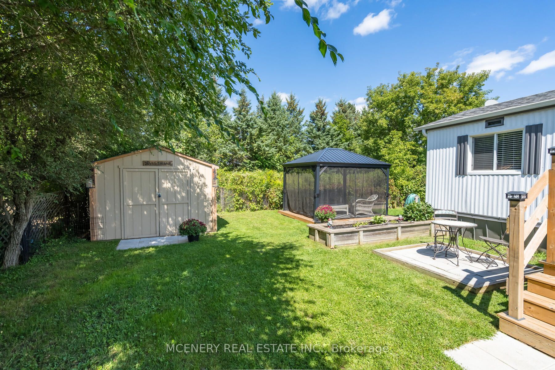 21 HEATHER Avenue