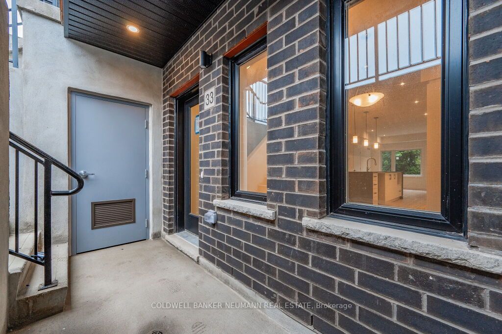 33 Lily Lane, #33