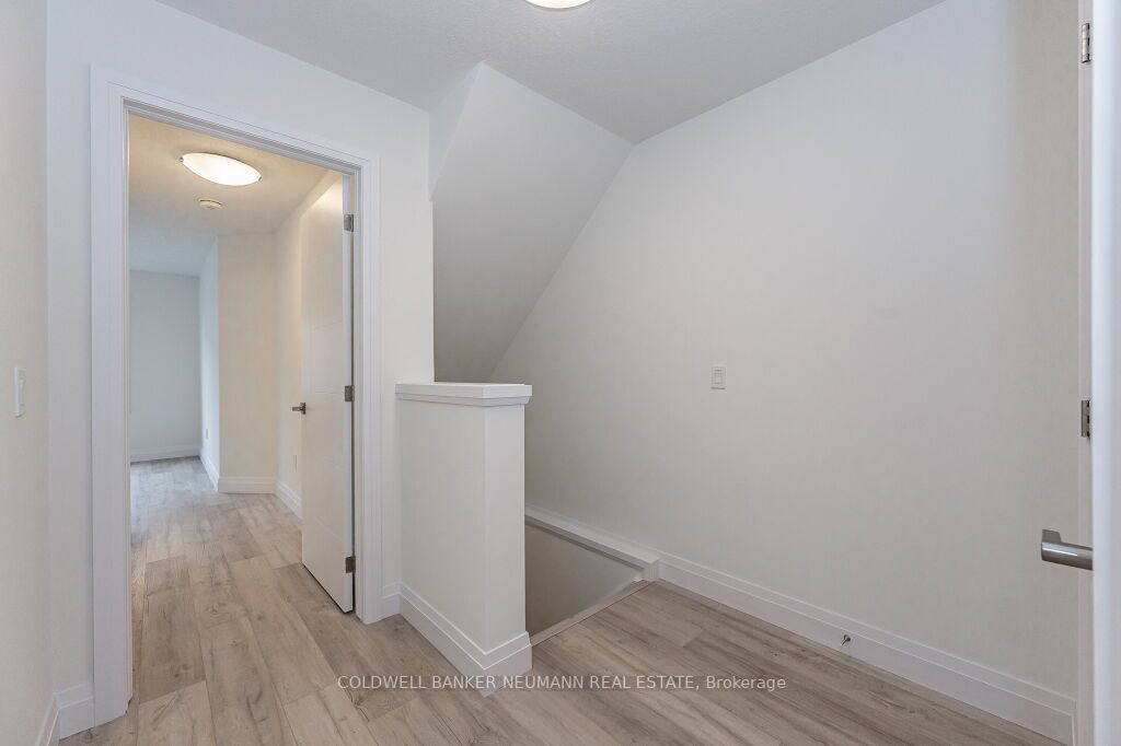 33 Lily Lane, #33