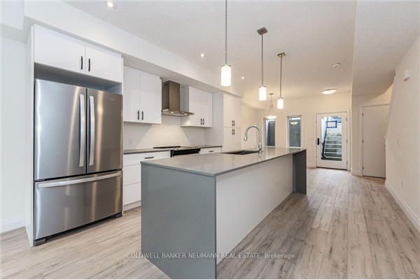 33 Lily Lane, Guelph