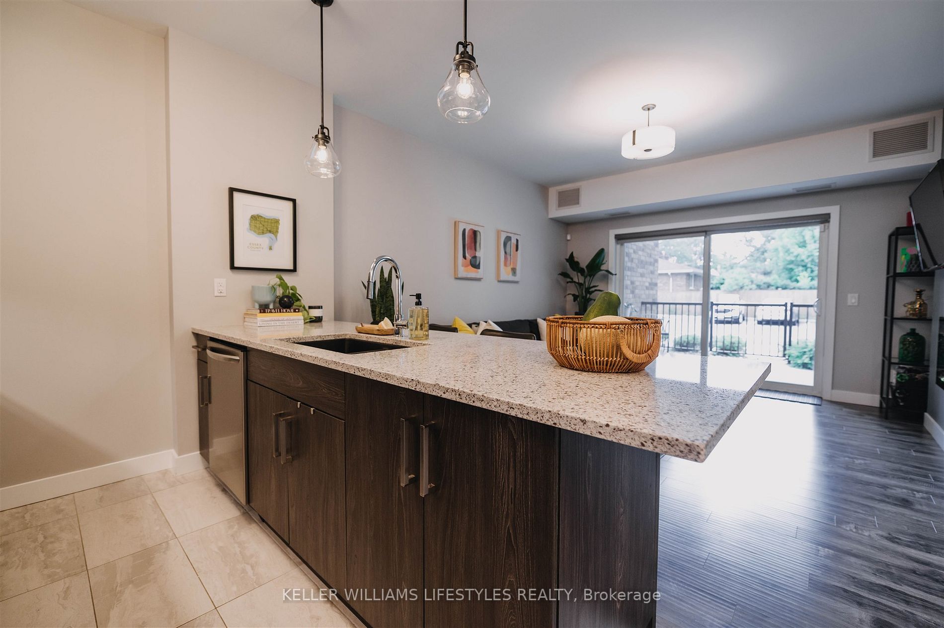 480 Fairview Blvd, #104