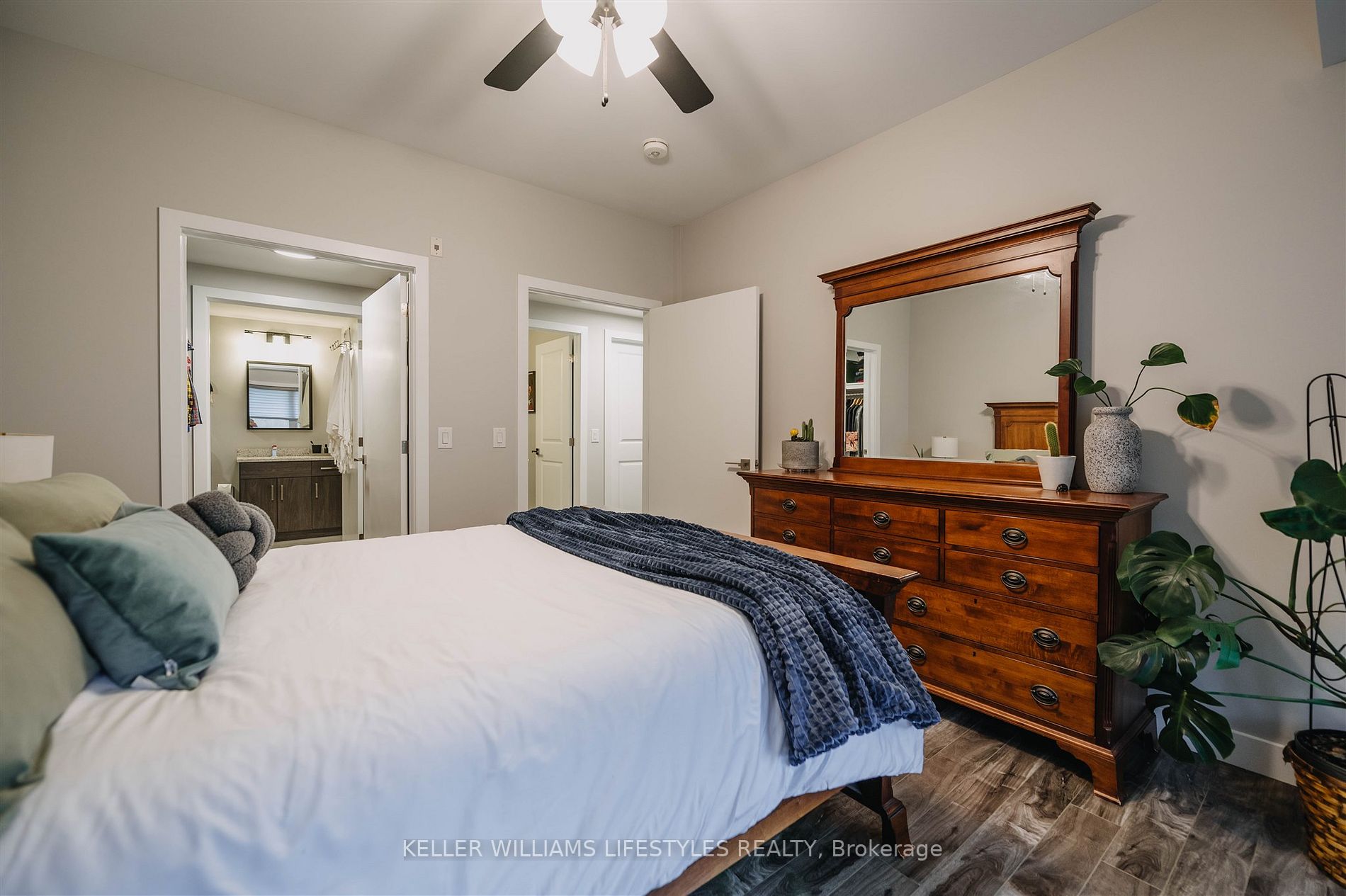 480 Fairview Blvd, #104