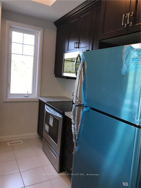1169 Garner Rd E, #38