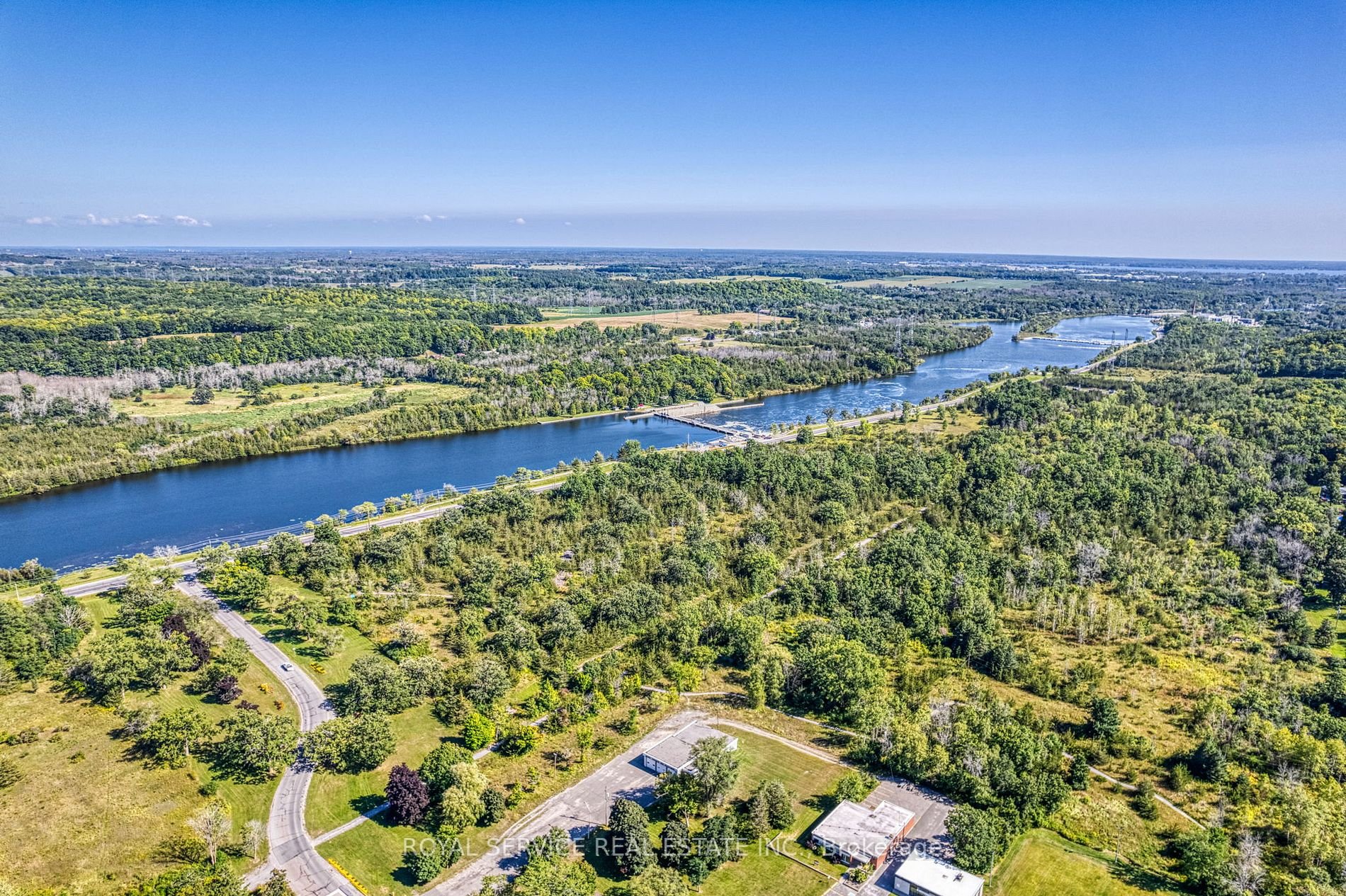 96 Fraser Dr