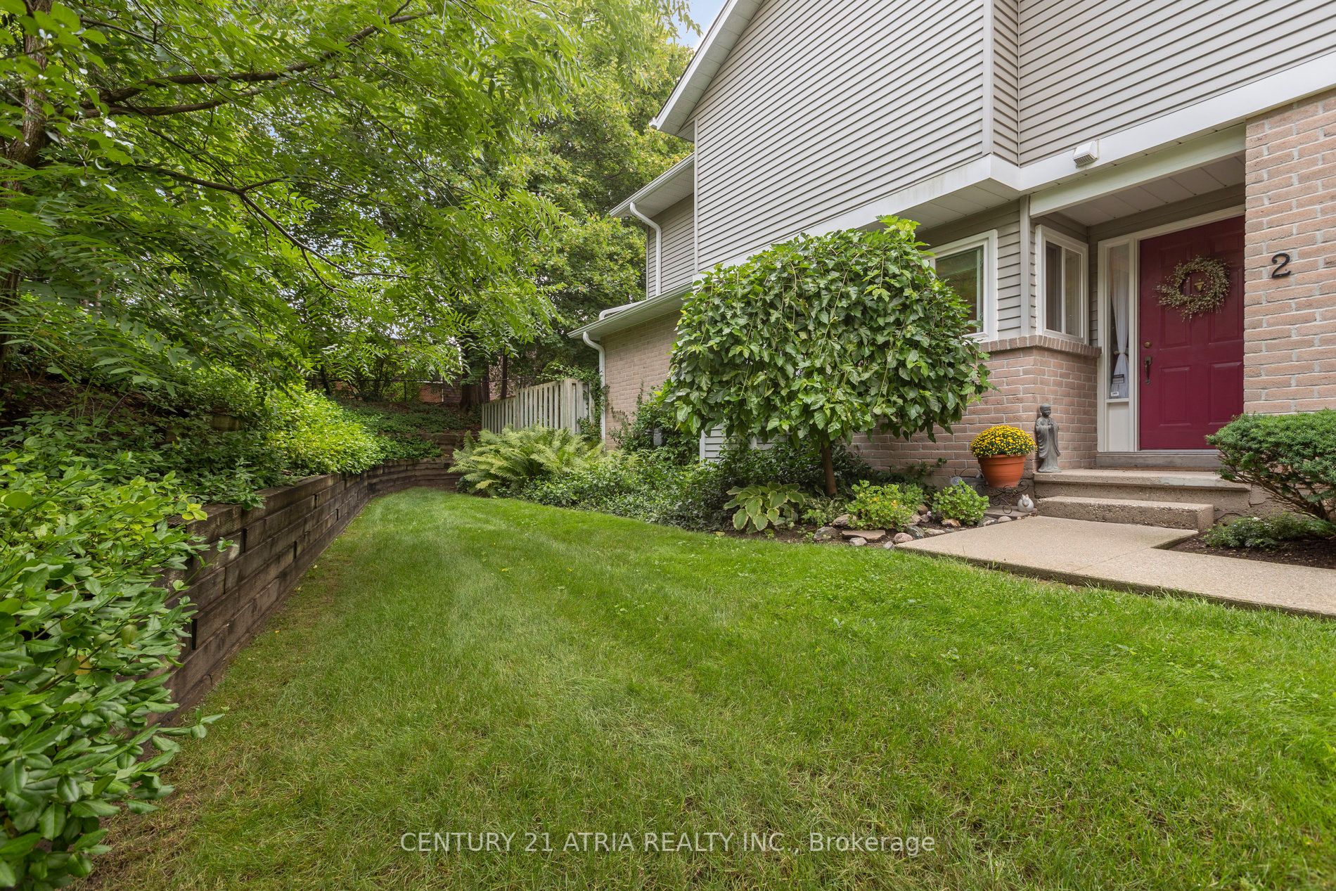 112 Woodlawn Road E, #2