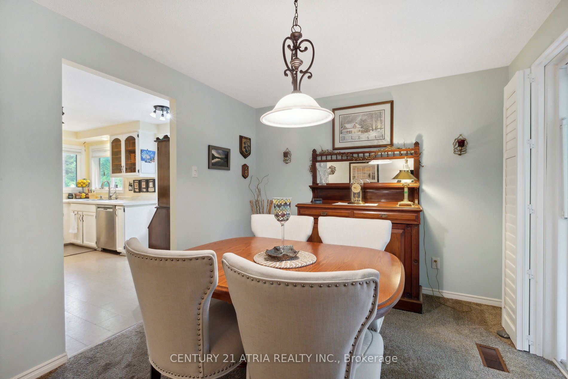 112 Woodlawn Road E, #2