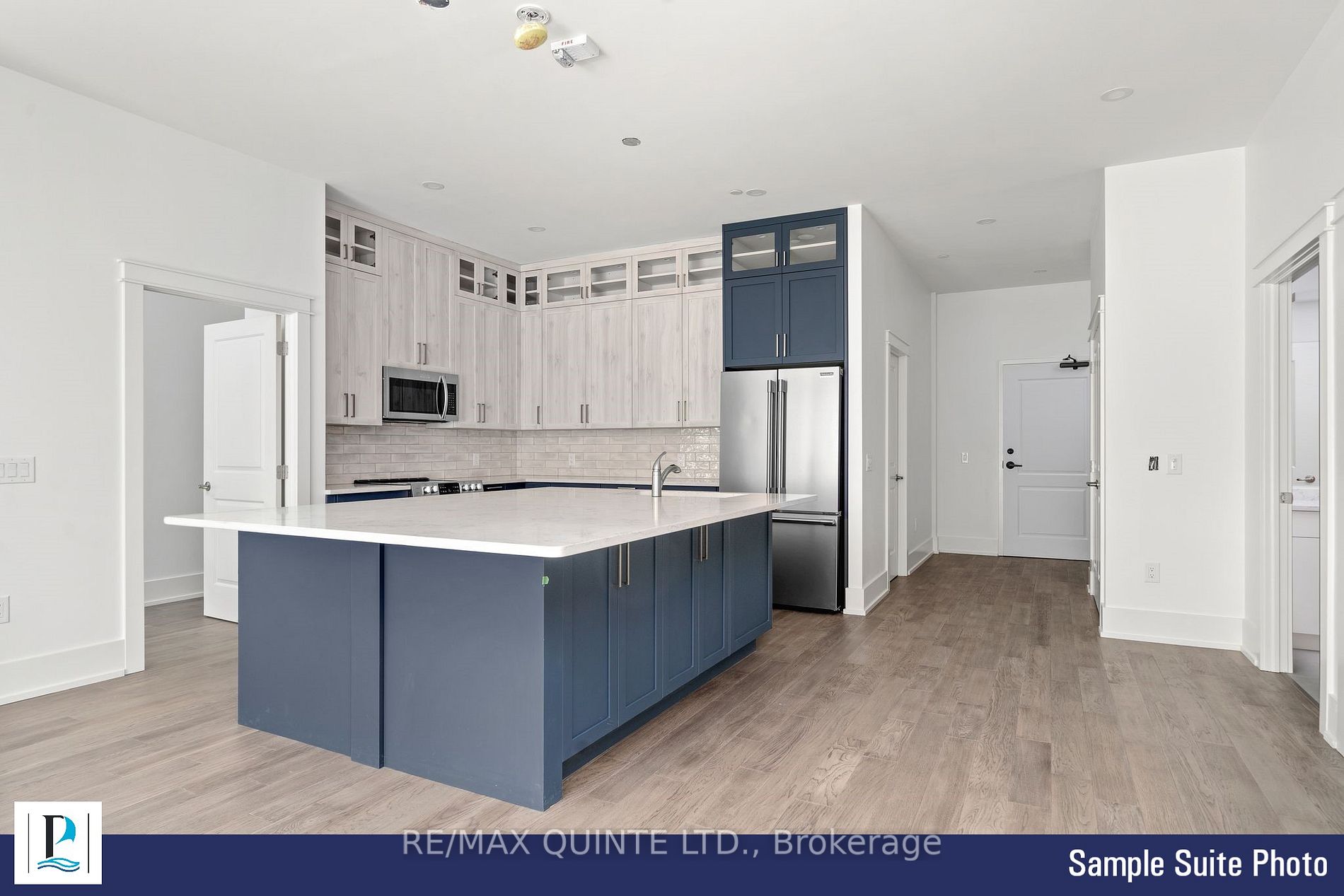 12 Clara Dr, #402