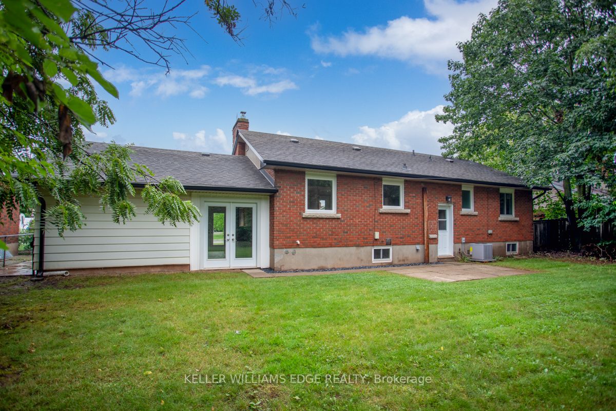 28 Dale Ave