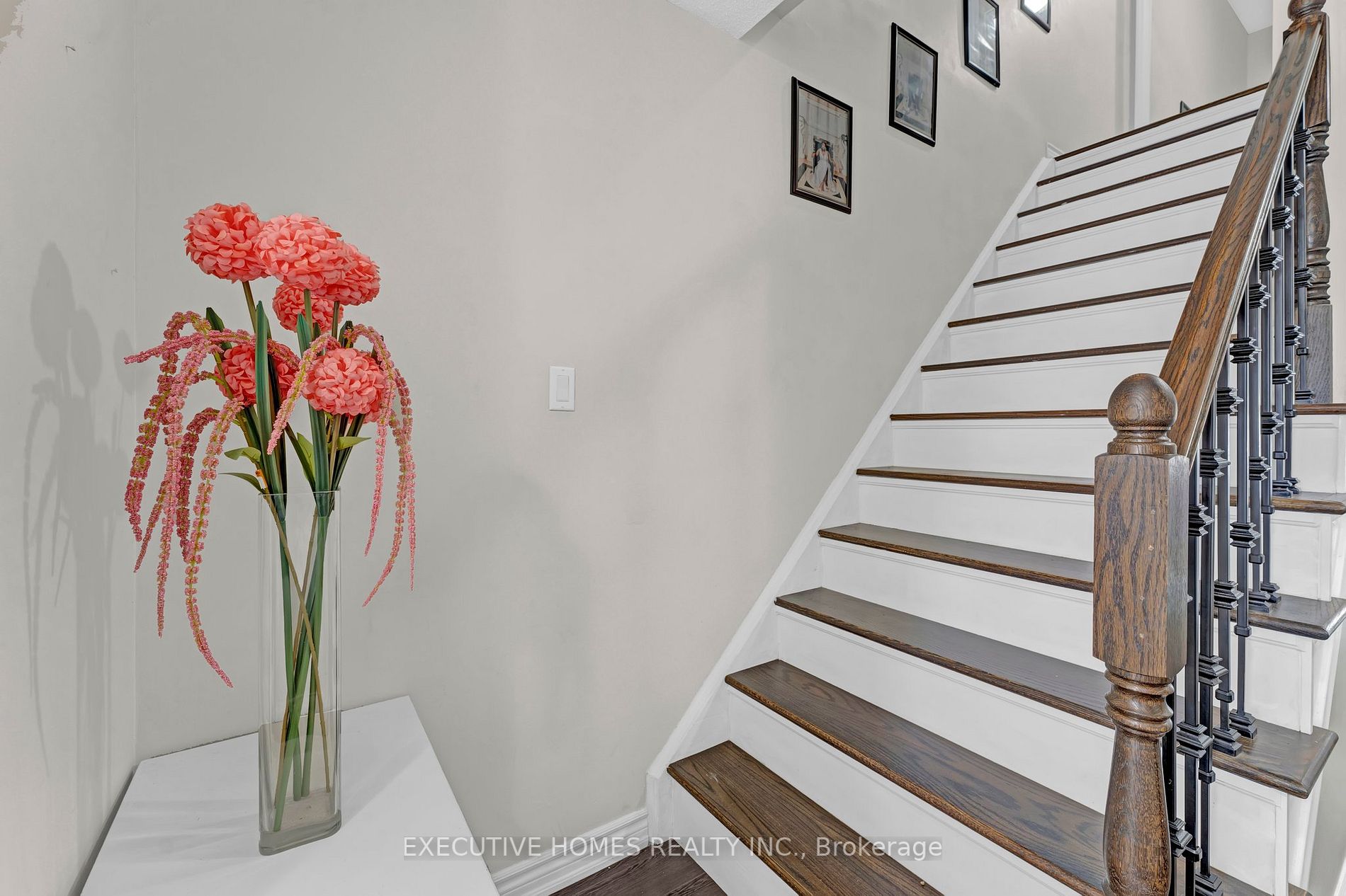 38 Athenia Drive