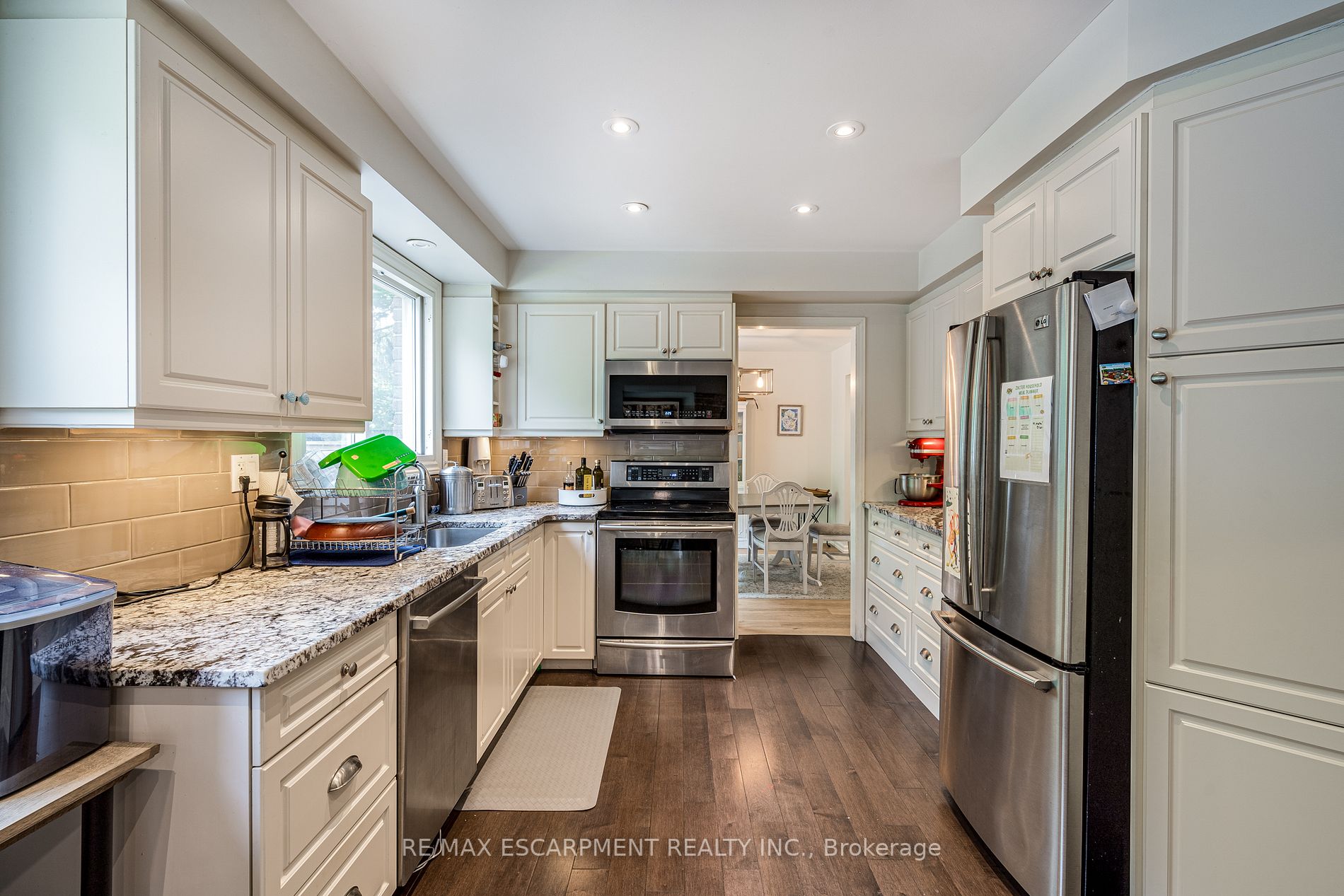 76 Bridlewood Drive