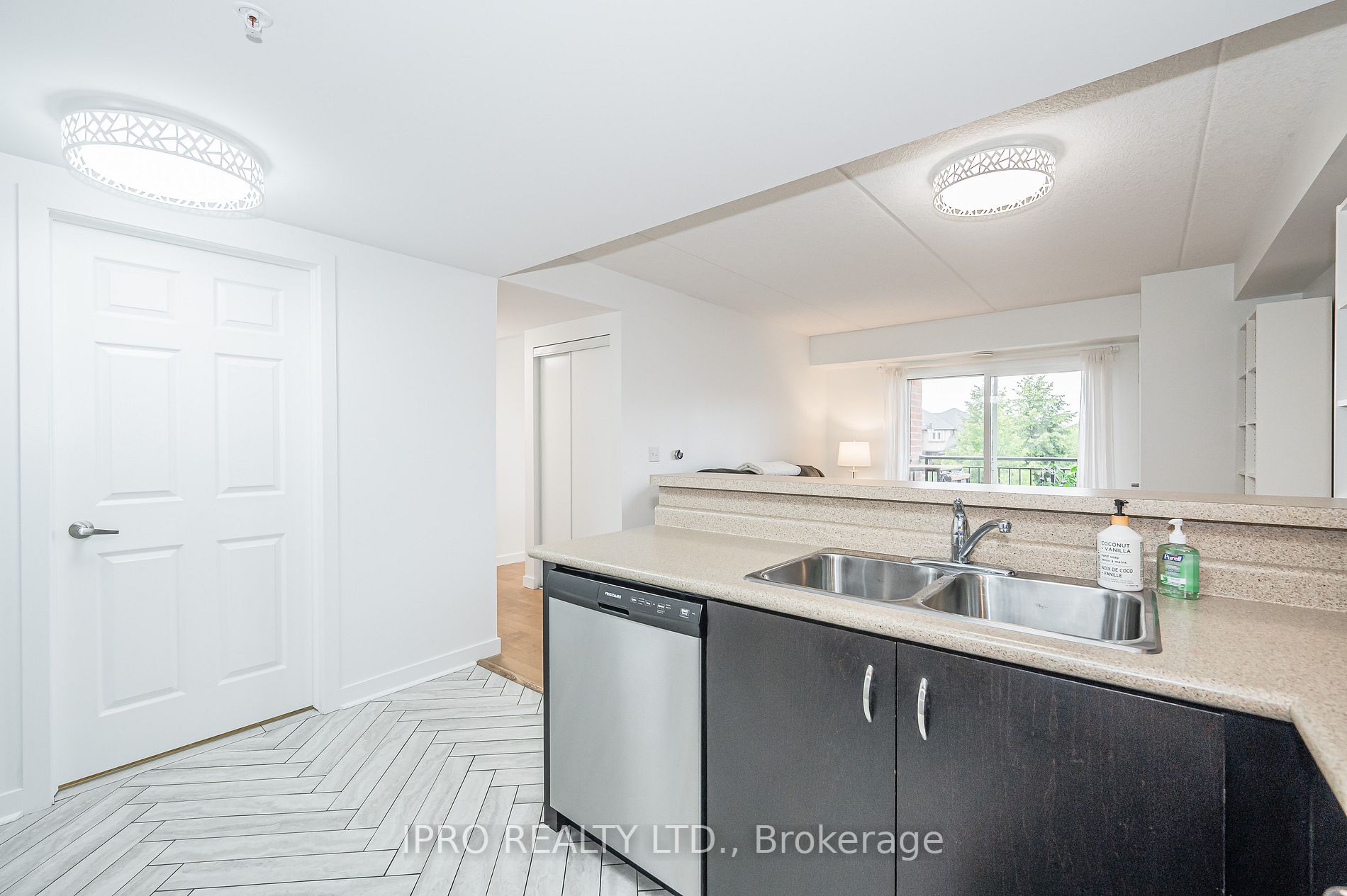43 Waterford Drive, #201