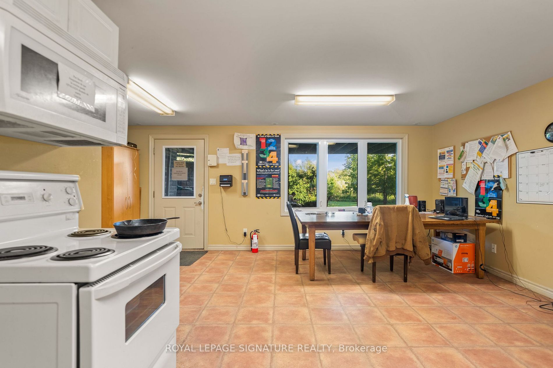 46 Stapleton Rd