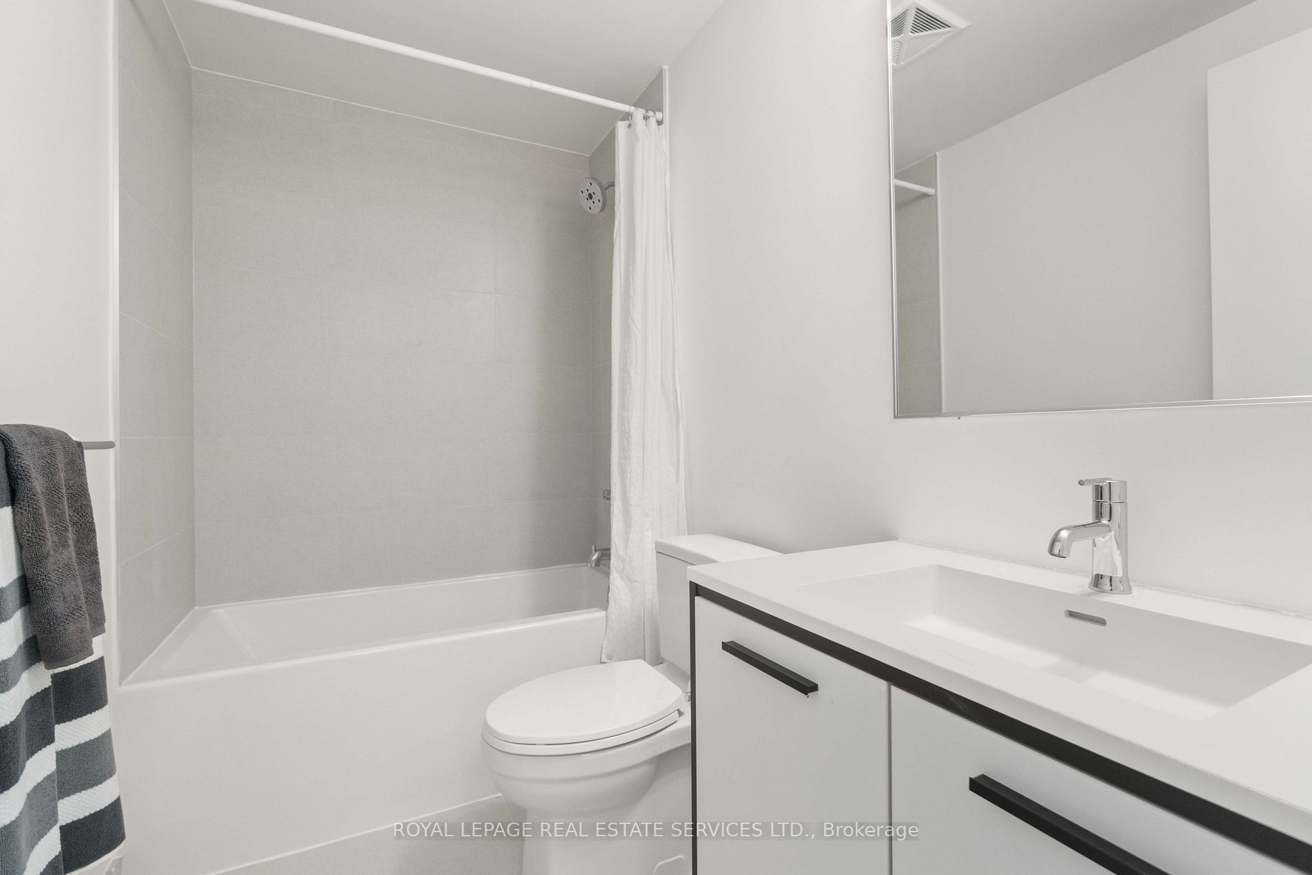 385 Winston Rd S, #1702