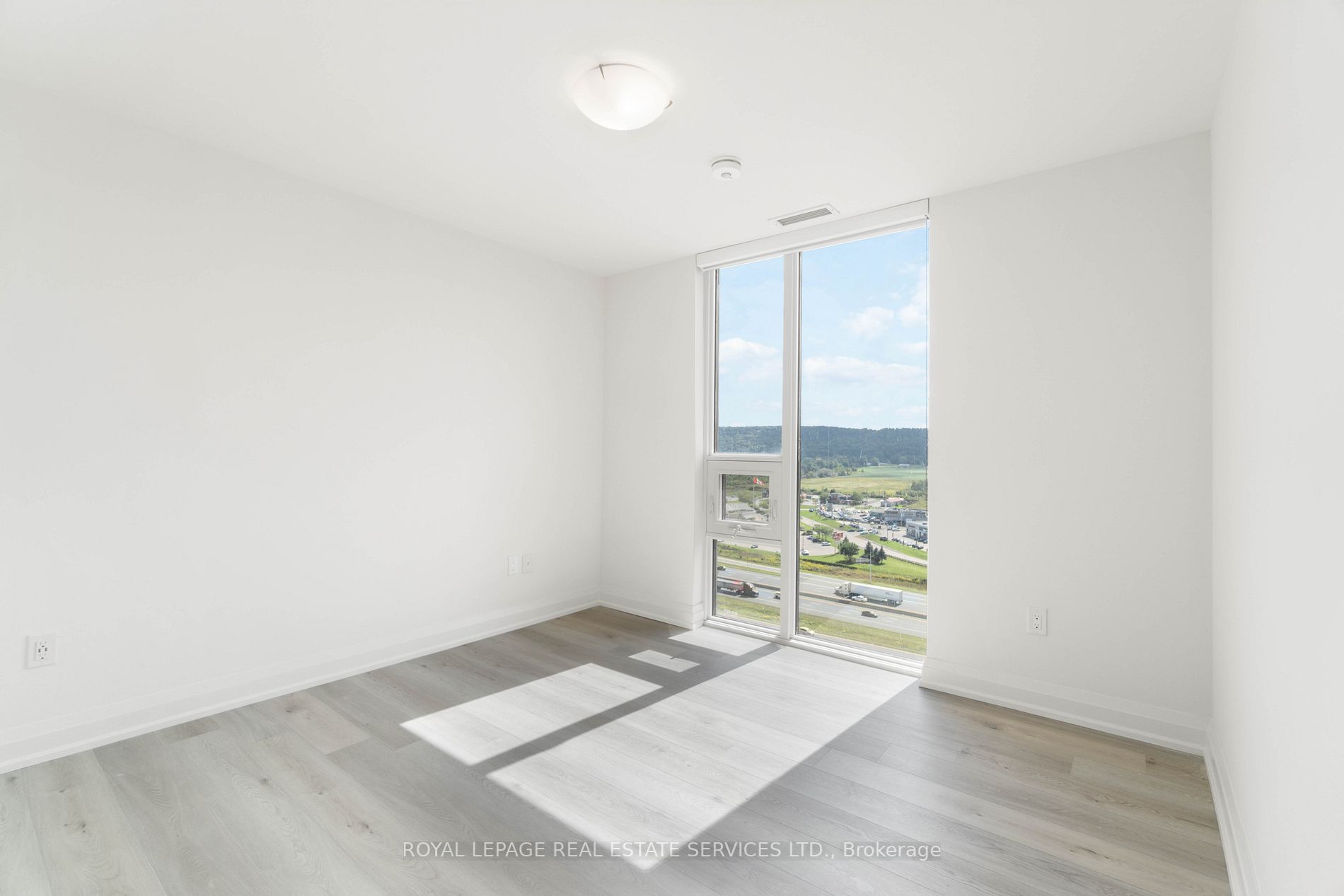 385 Winston Rd S, #1702