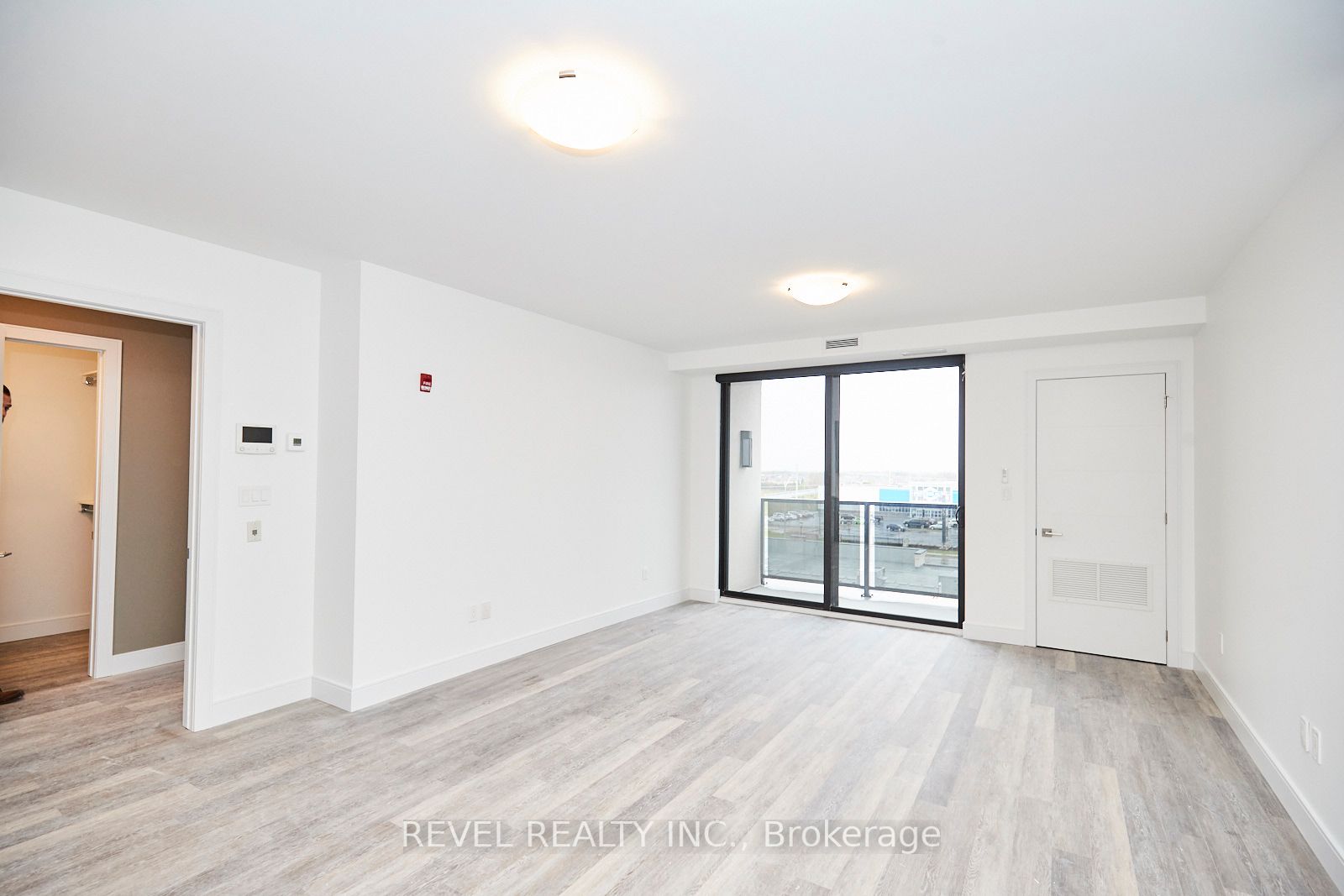 300B Fourth Ave, #207