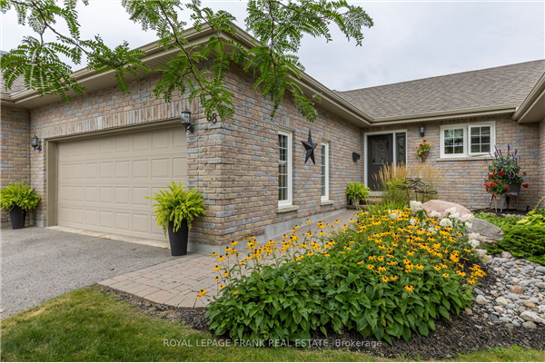 301 Carnegie Ave, Peterborough