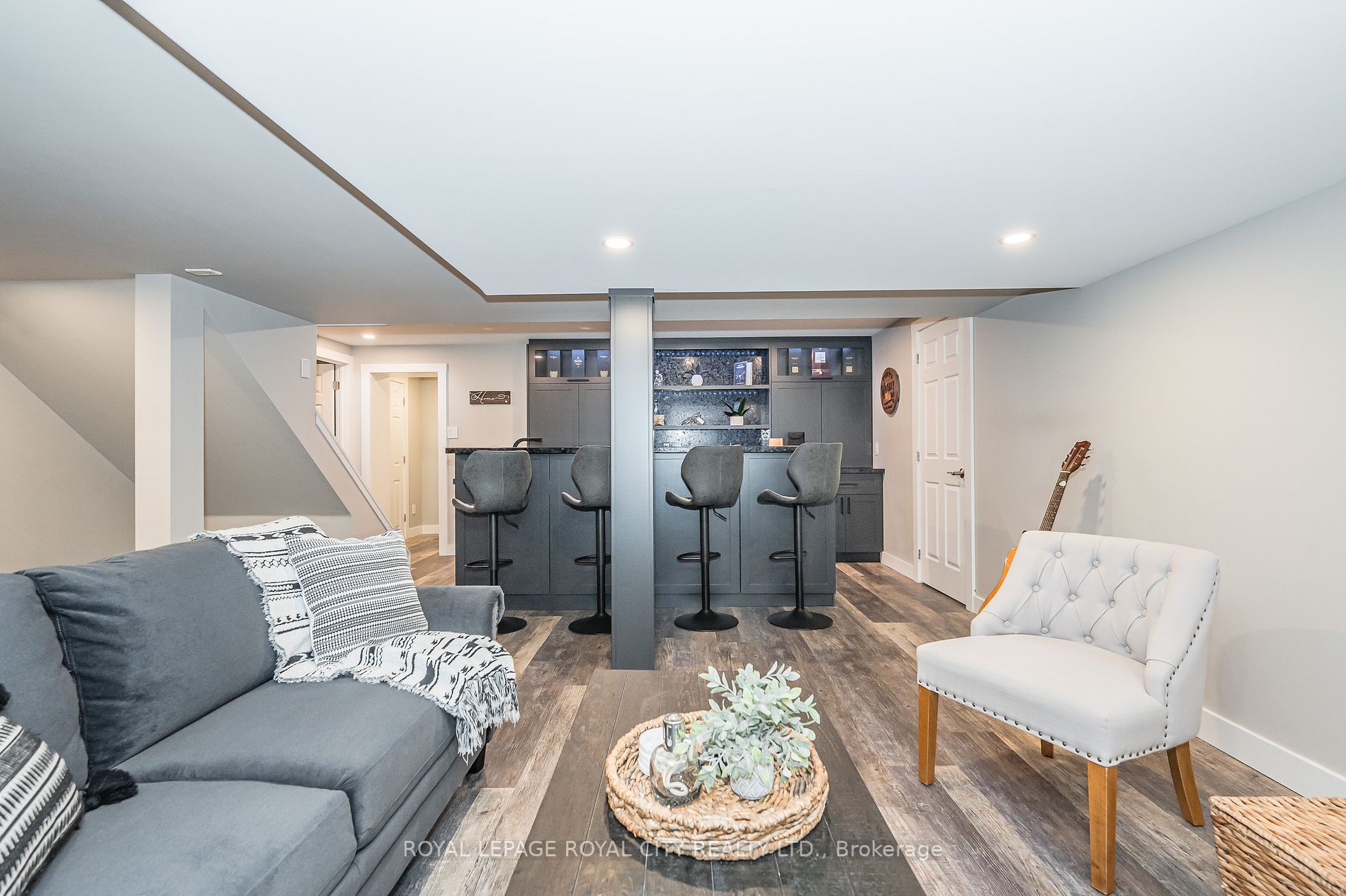 5776 Wellington 26 Rd