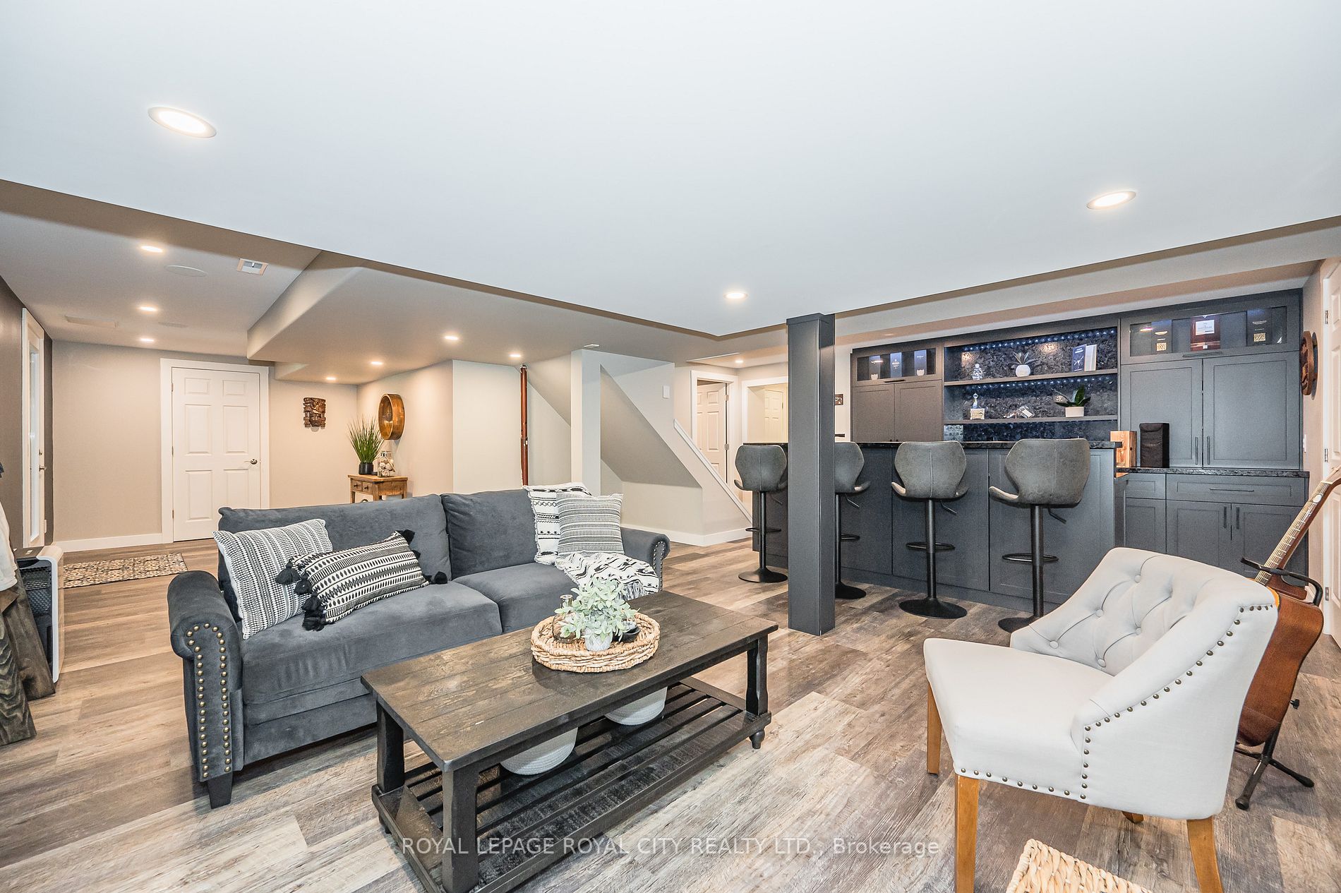 5776 Wellington 26 Rd