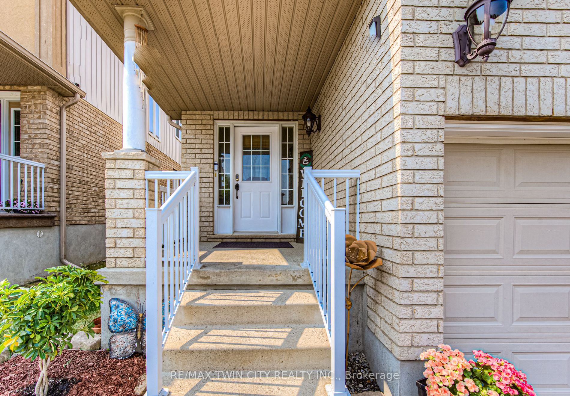 34 Huck Cres