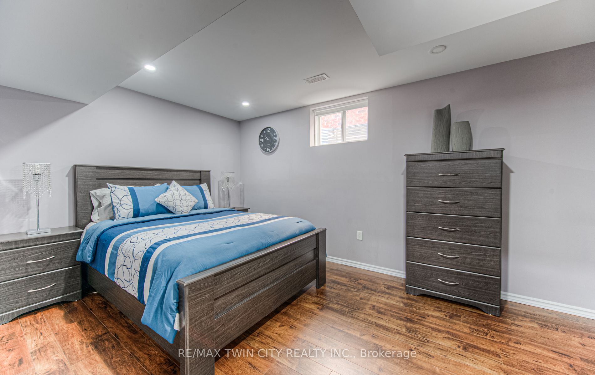 34 Huck Cres