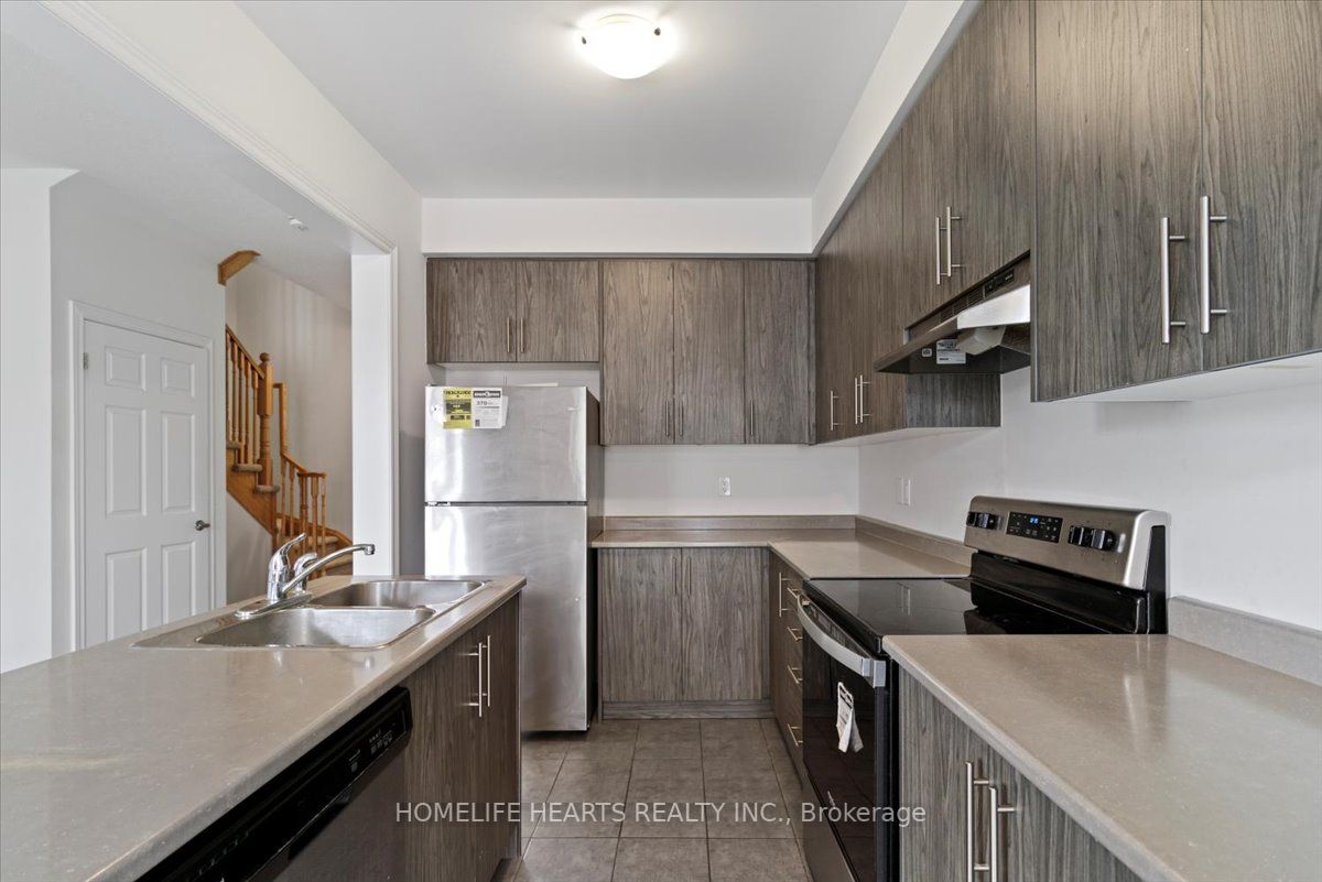 166 Deerpath Dr, #55