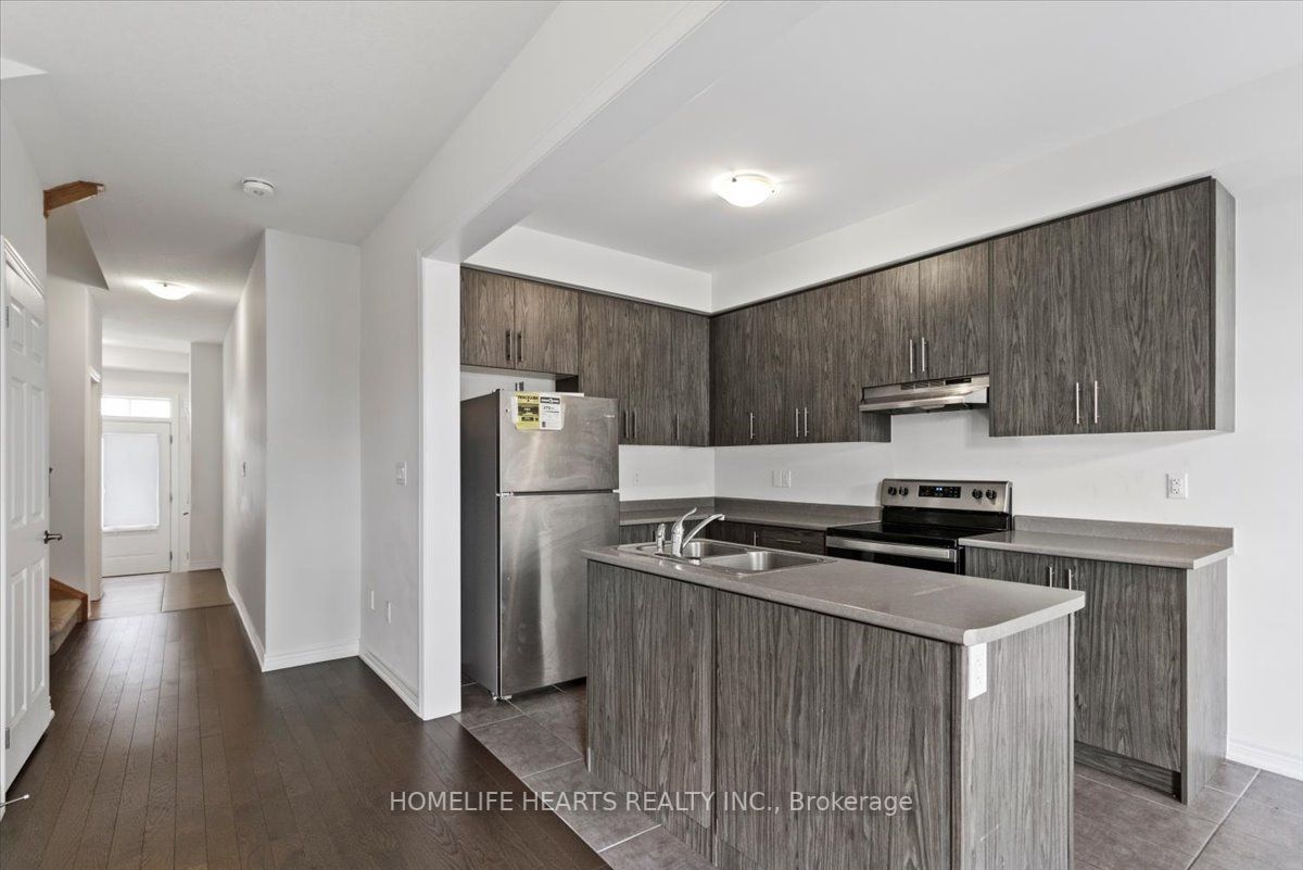 166 Deerpath Dr, #55