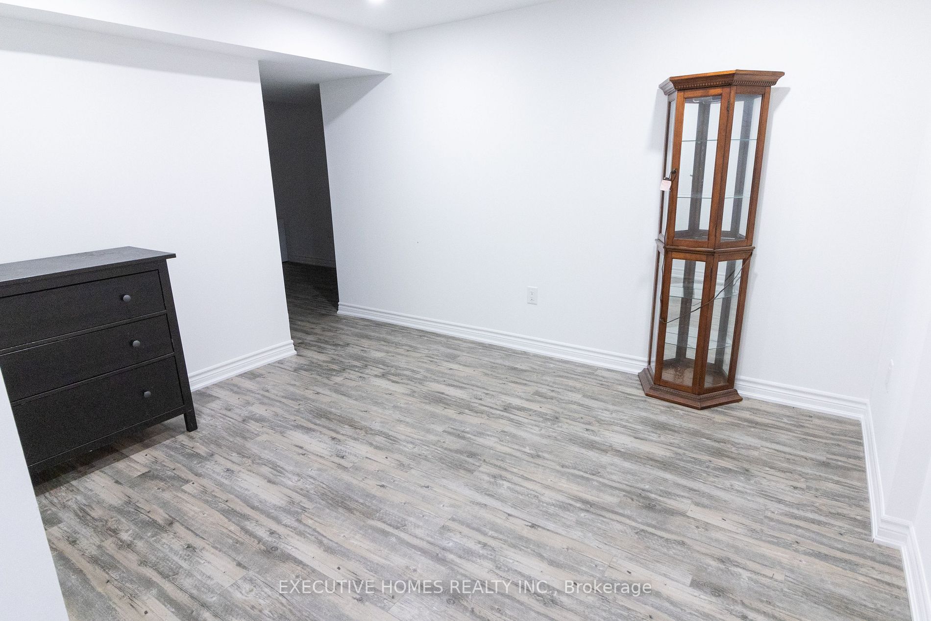 6087 Eaglewood Drive