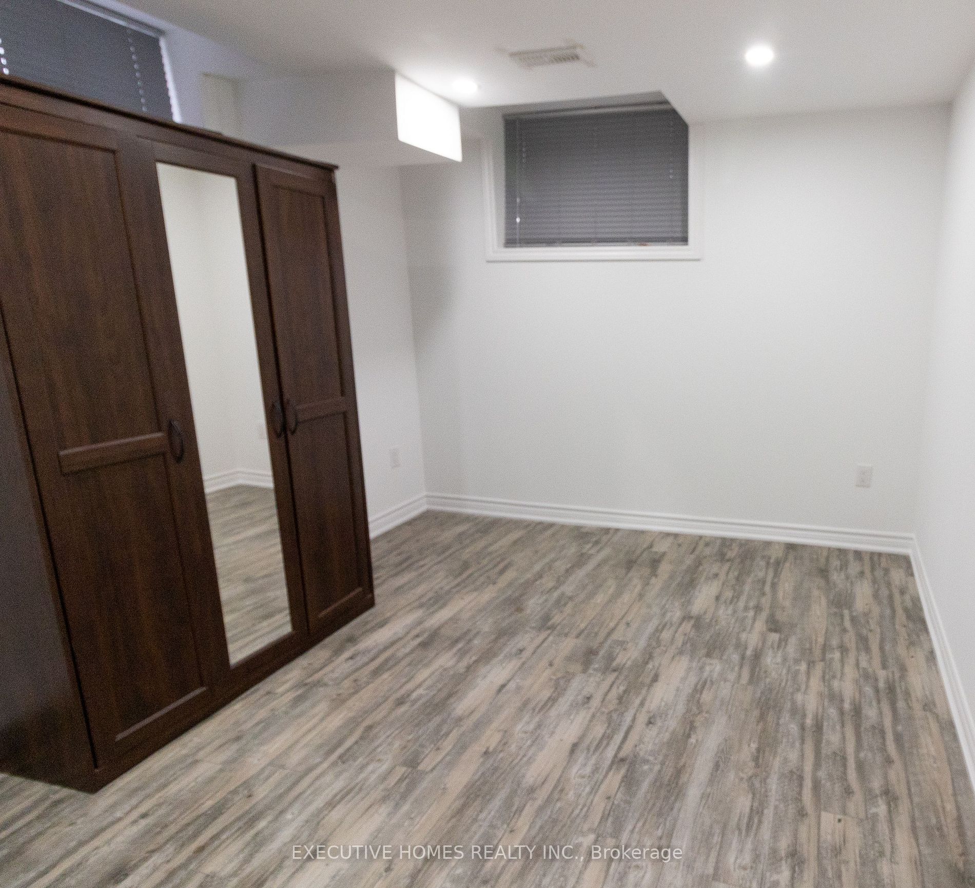 6087 Eaglewood Drive