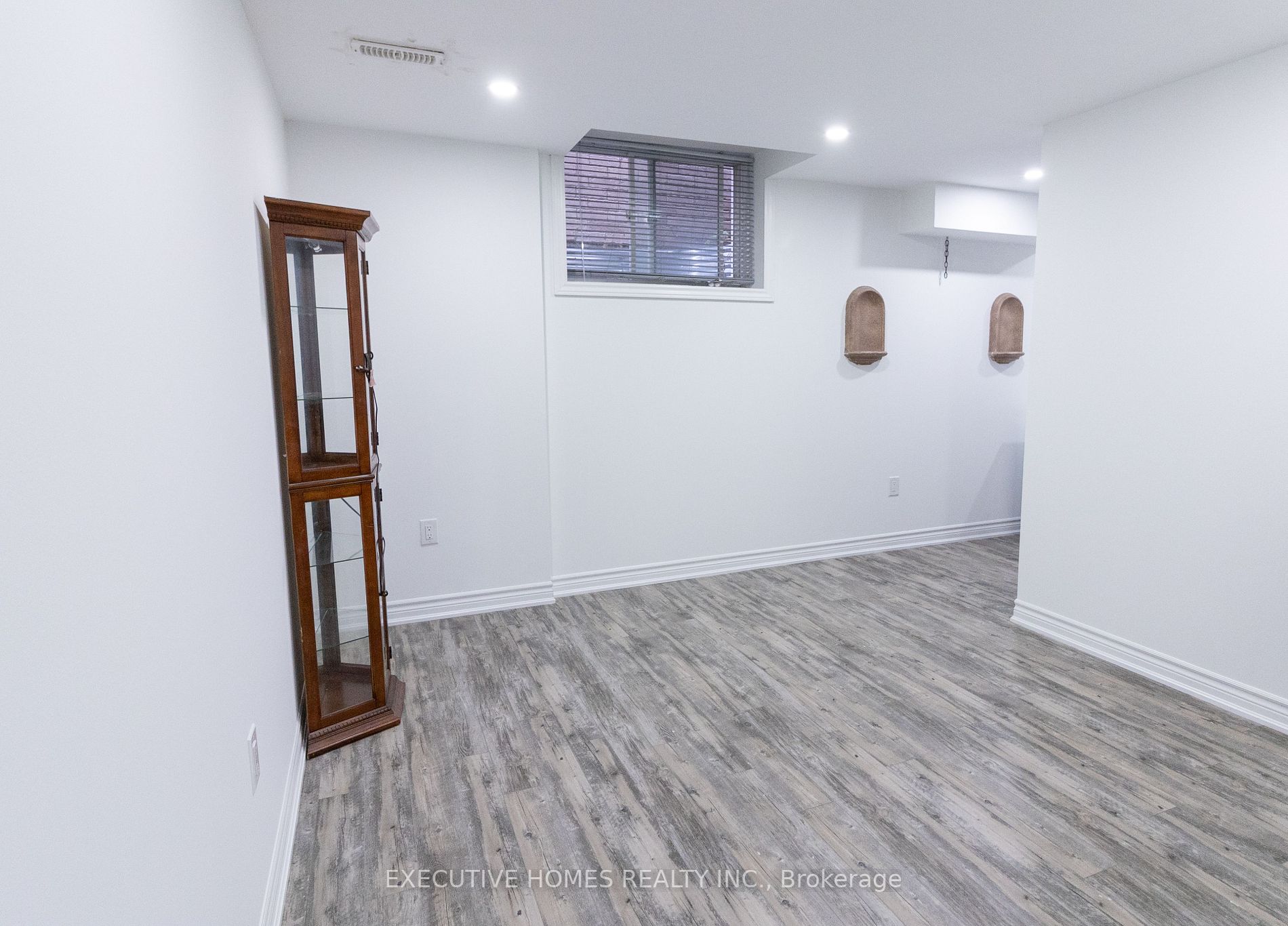 6087 Eaglewood Drive