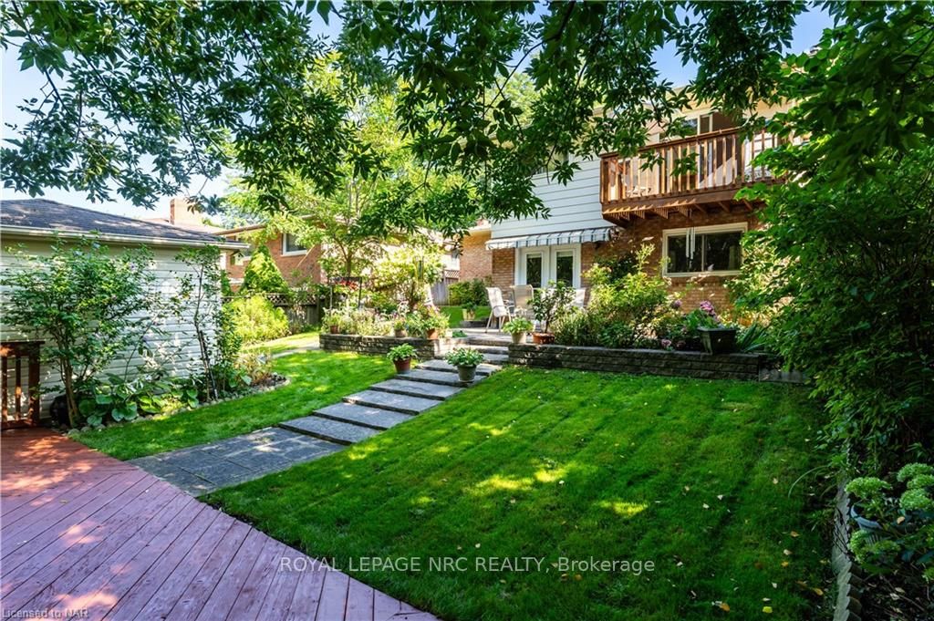 16 Kimbermount Dr