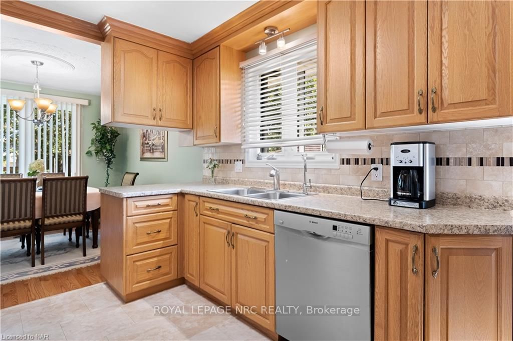 16 Kimbermount Dr