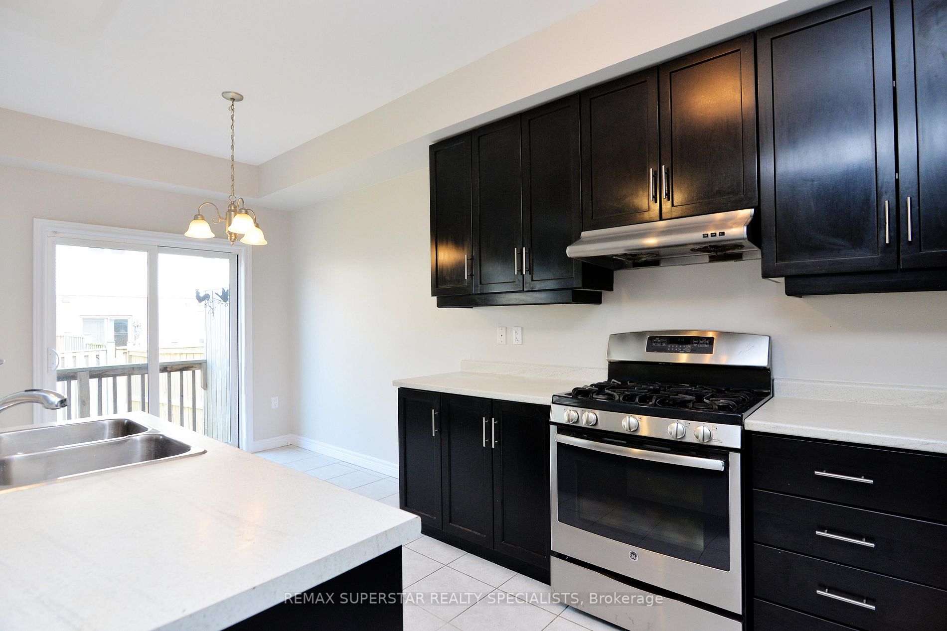 8 Lakelawn Rd, #46