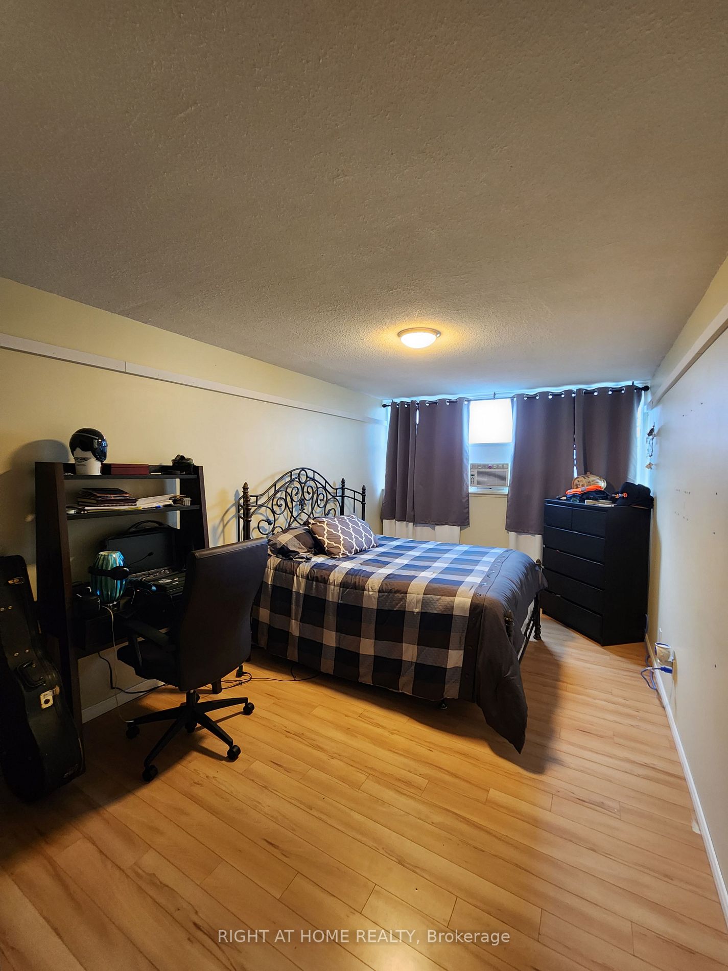 215 Glenridge Ave, #801