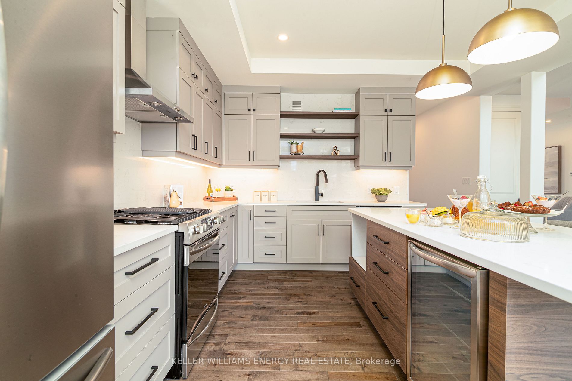 125 Villeneuve Dr