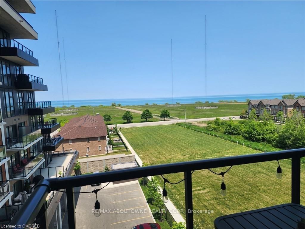 550 North Service Rd, #512