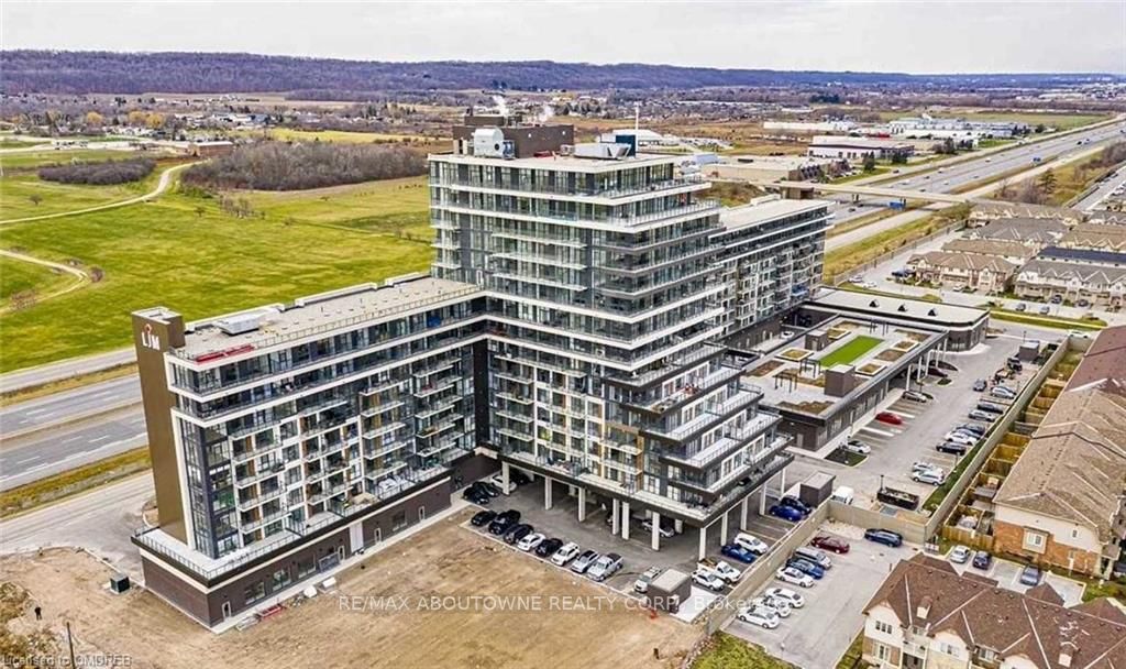 550 North Service Rd, #512