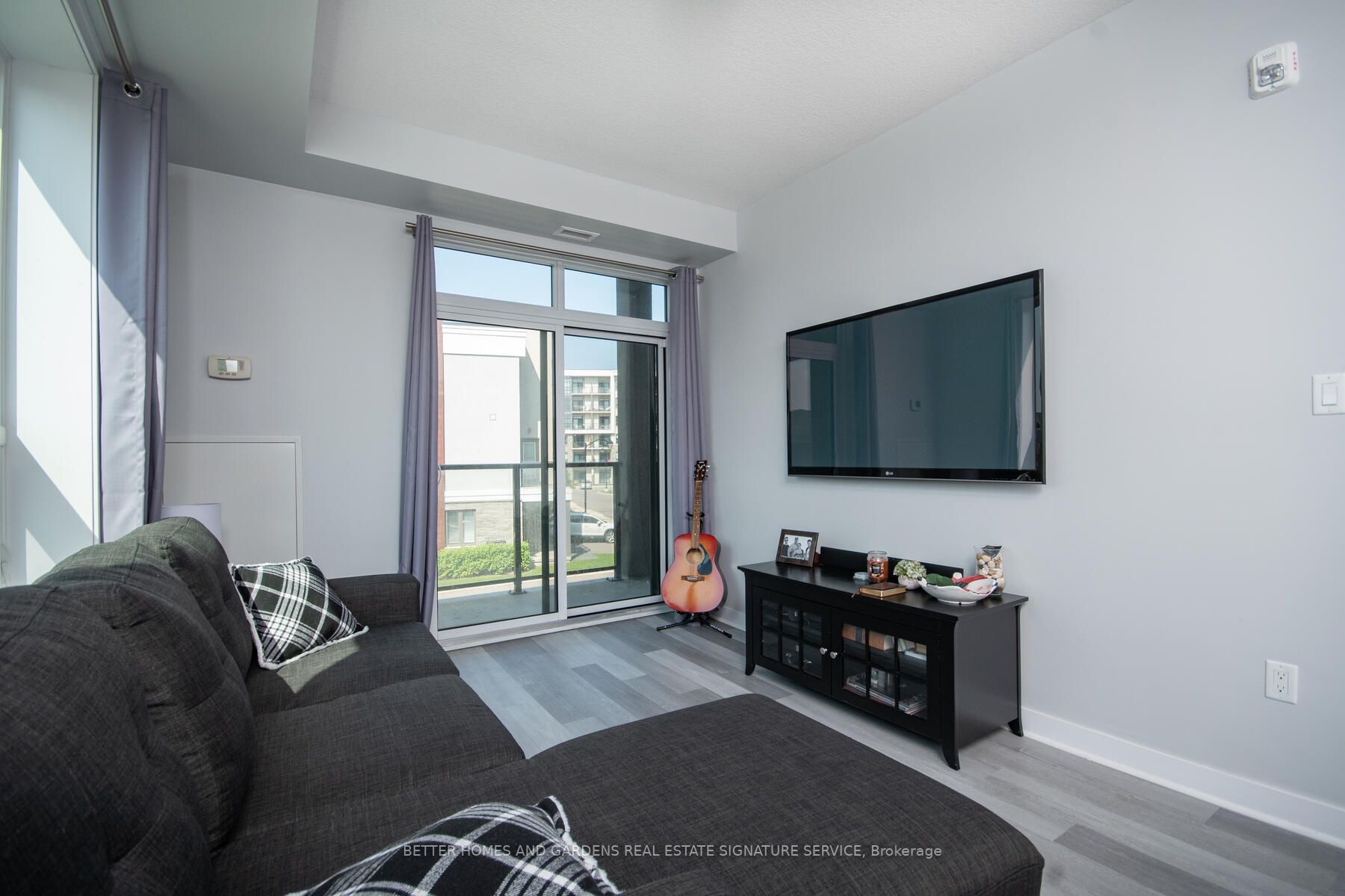 101 Shoreview Pl, #221