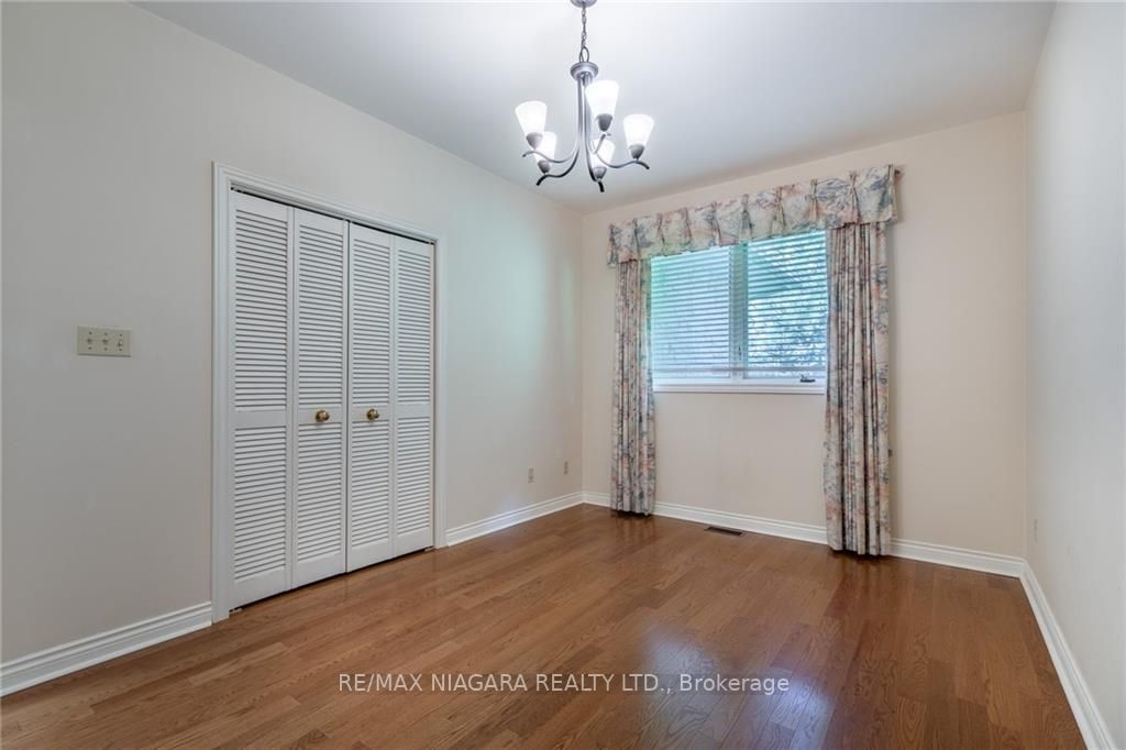 6811 Carmella Place