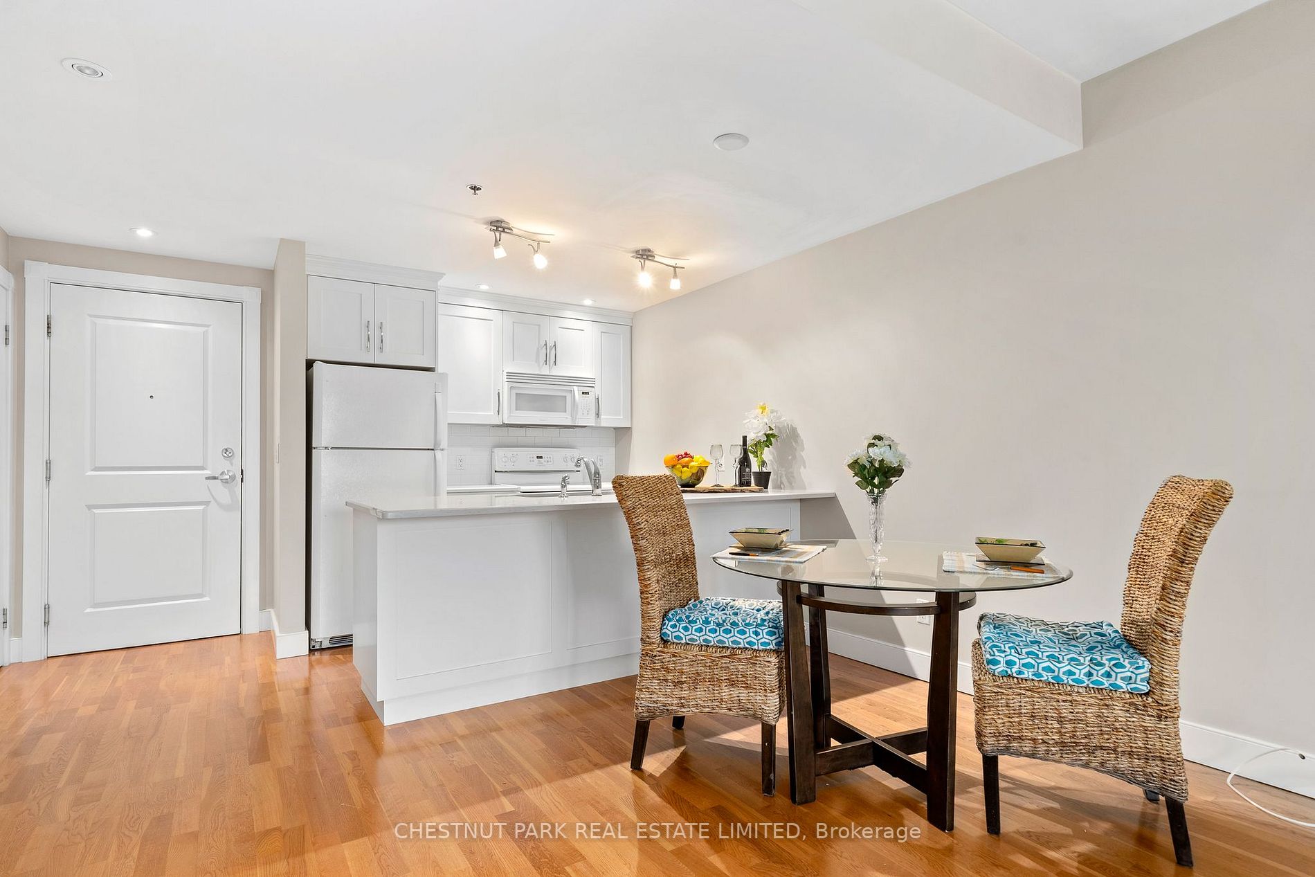 280 Main St, #307