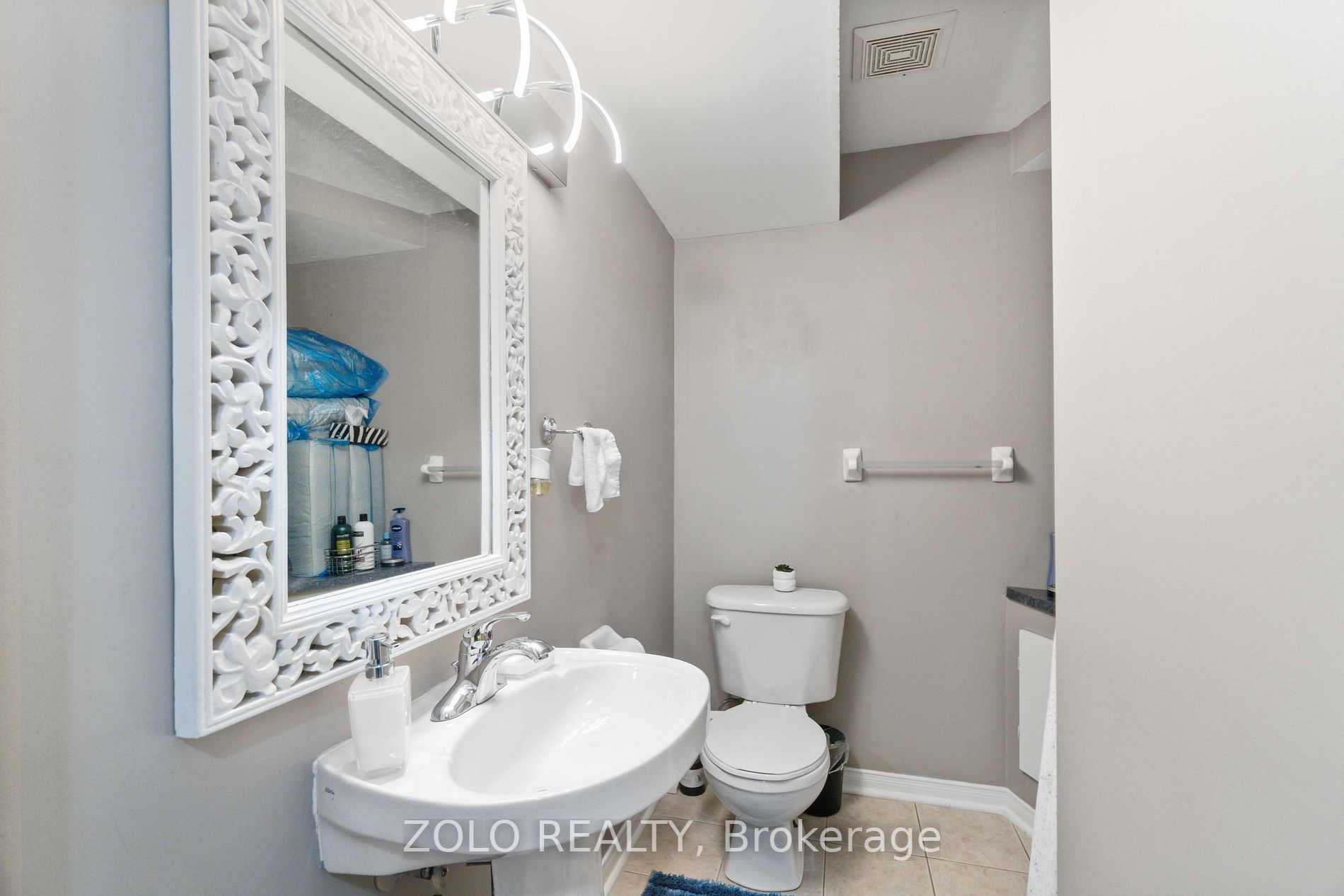 1523 Upper Gage Ave, #3