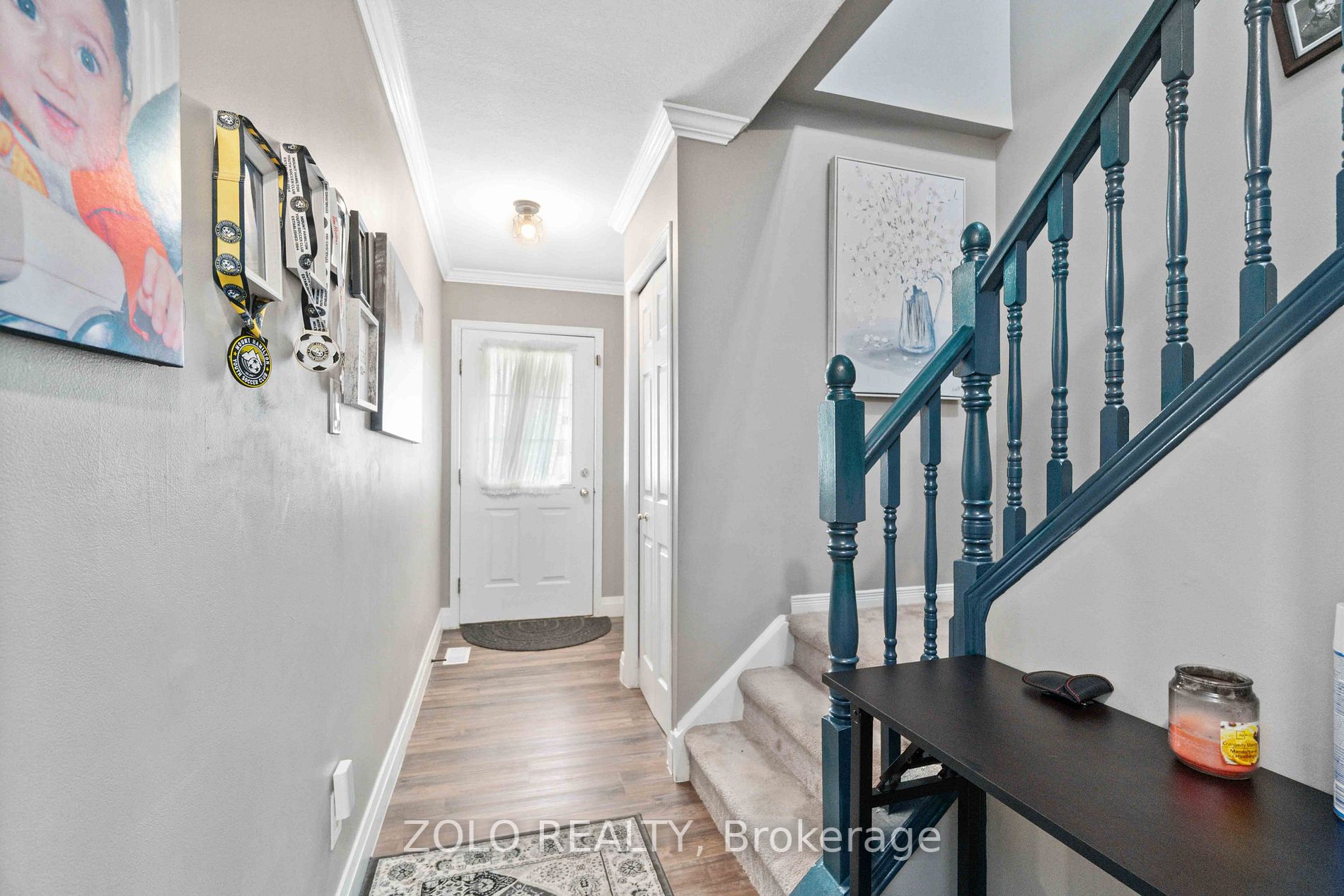 1523 Upper Gage Ave, #3