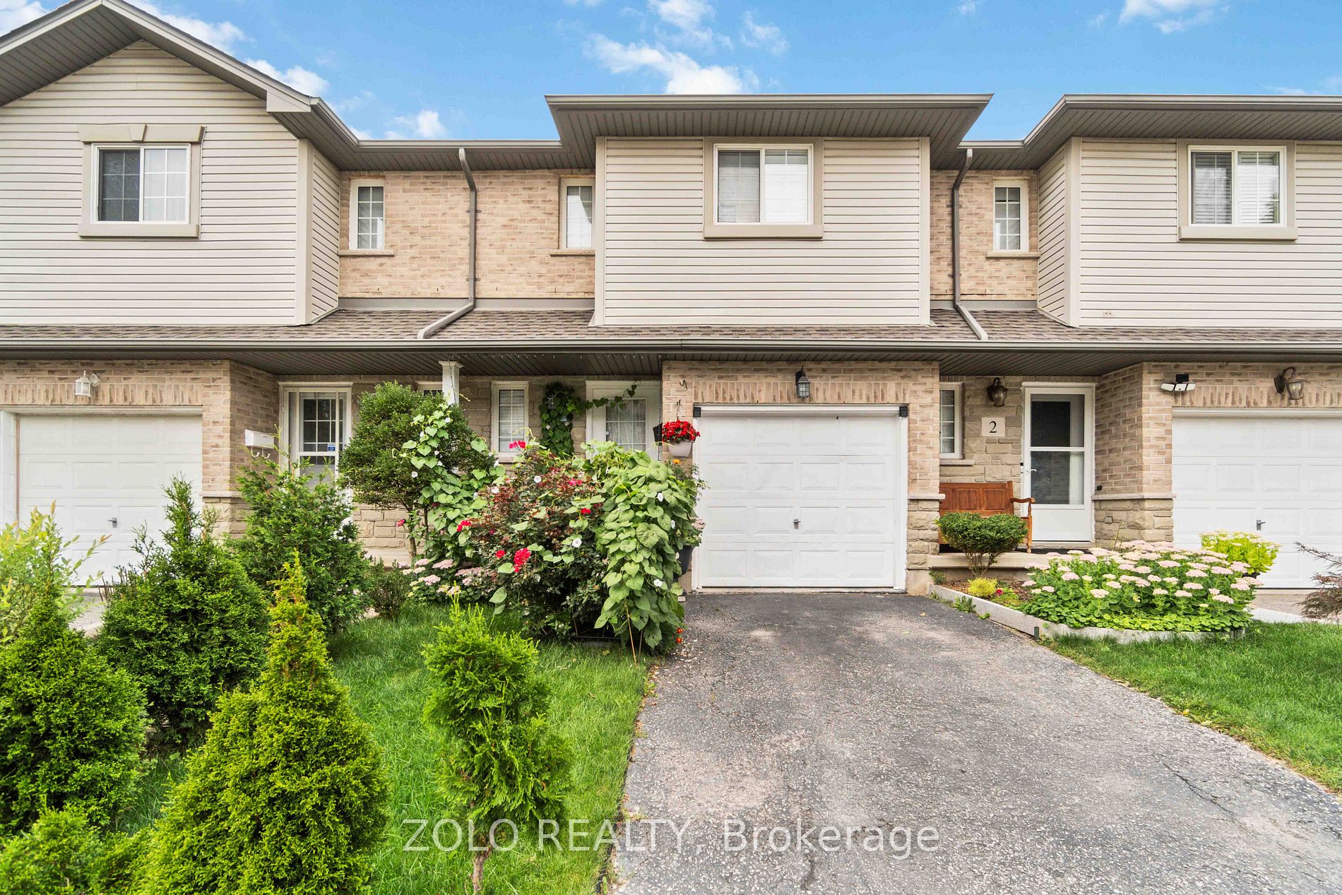 1523 Upper Gage Ave, #3