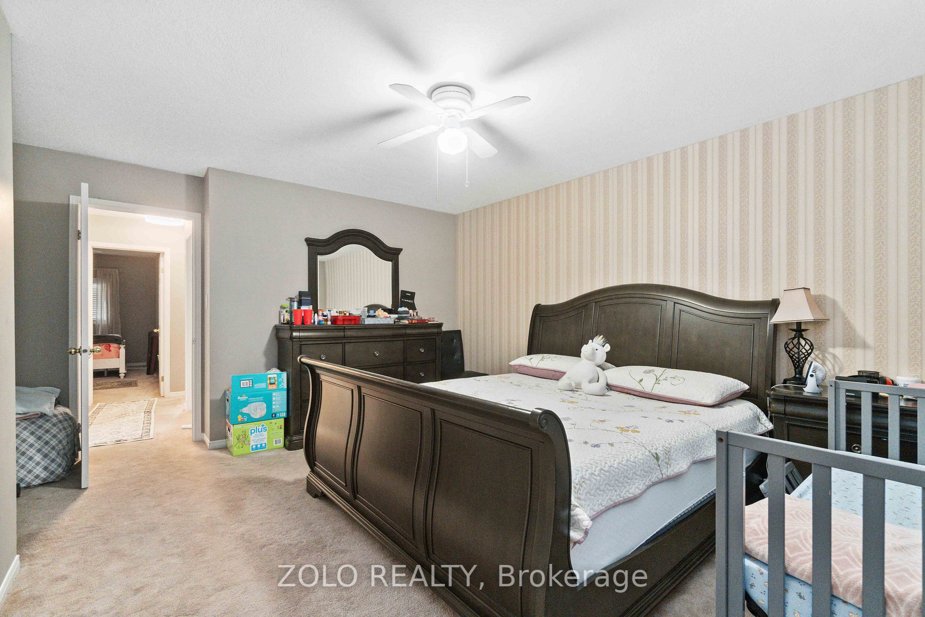 1523 Upper Gage Ave, #3